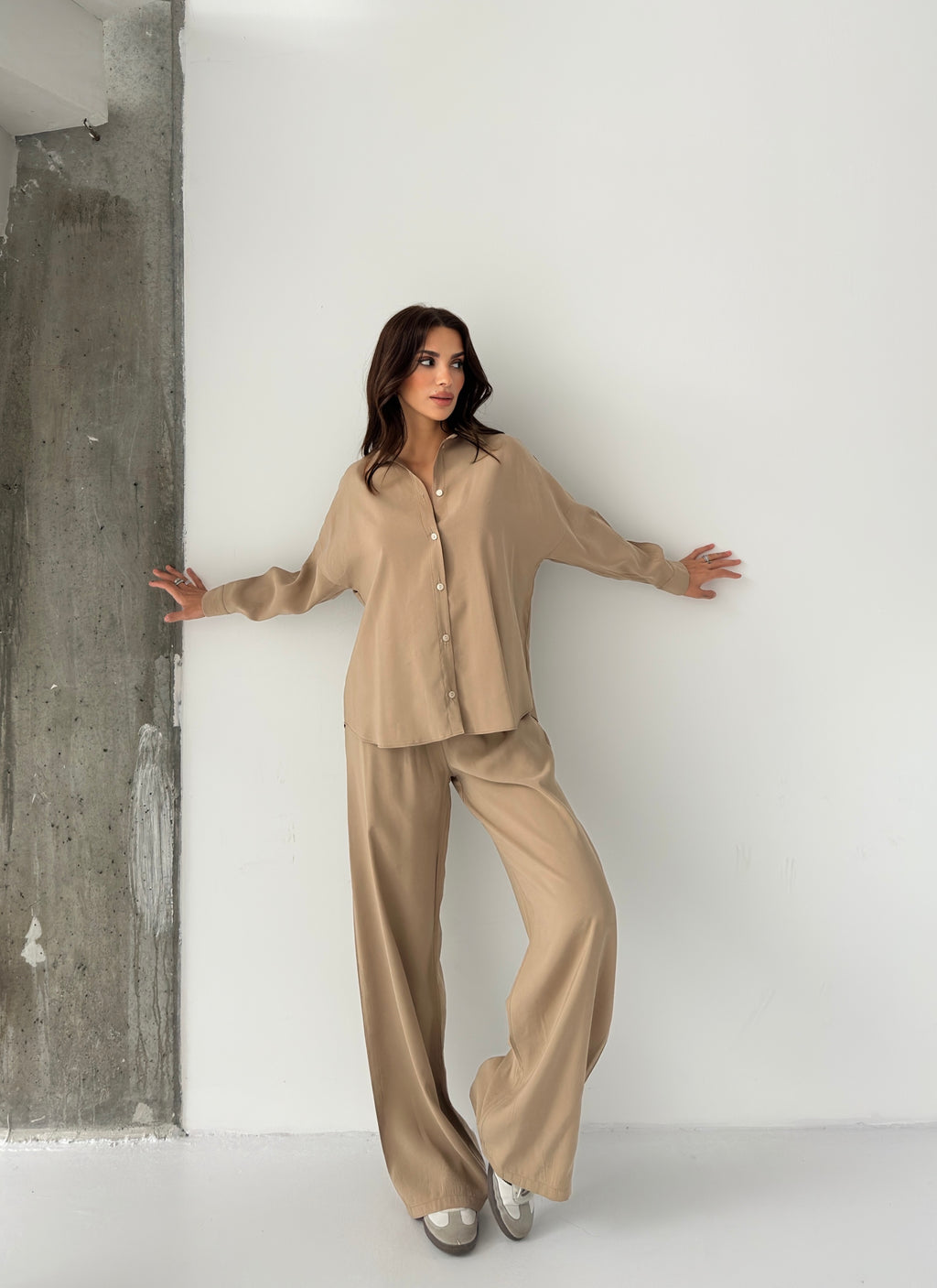 Модал Комплет