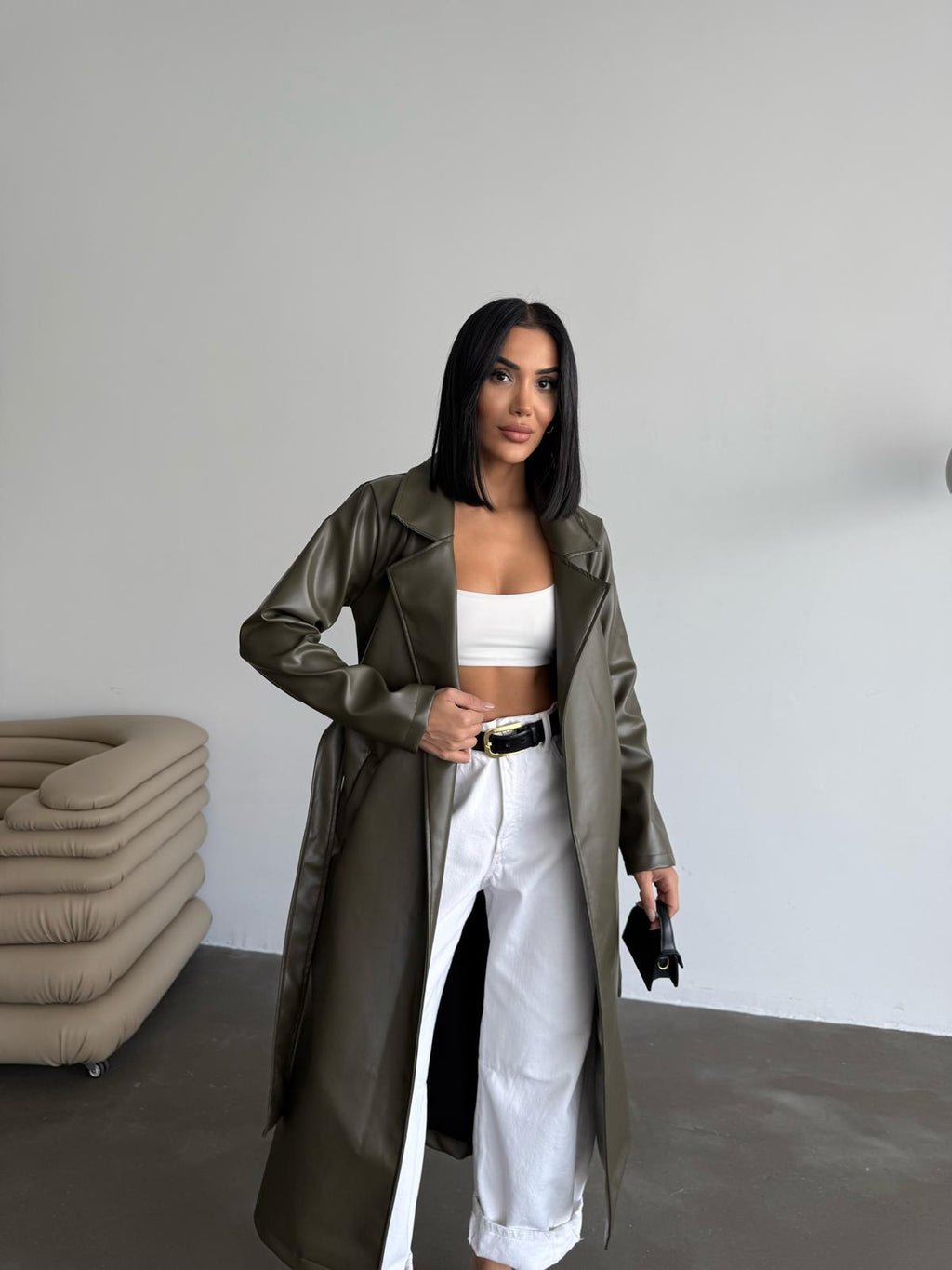 Кожен мантил