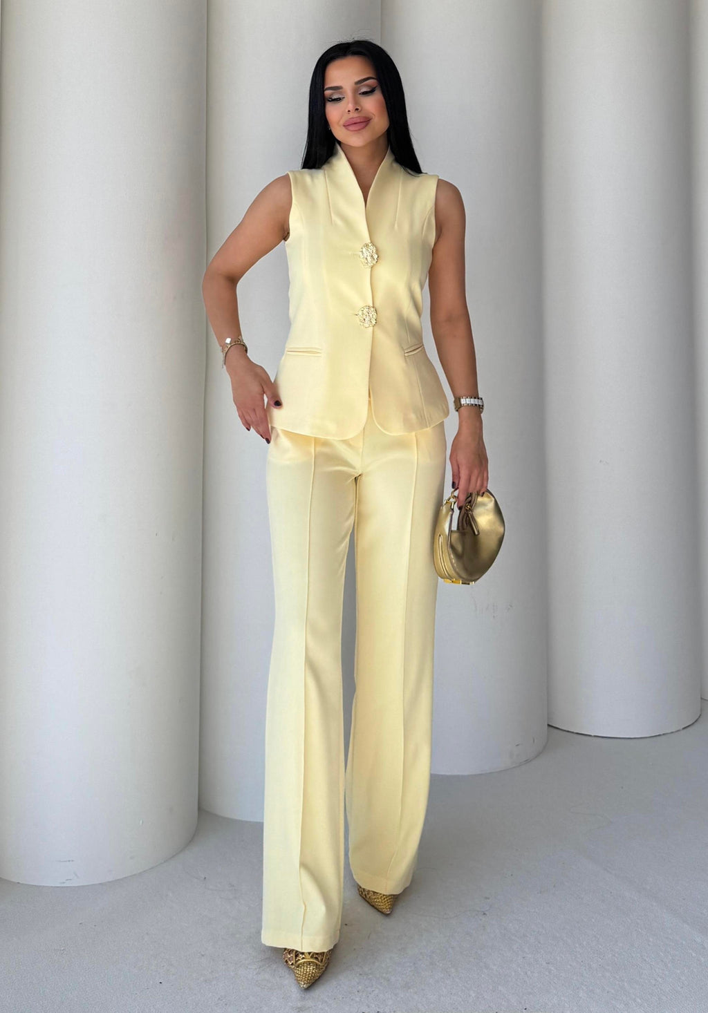 Комплет Елек Пантолони Златно Копче