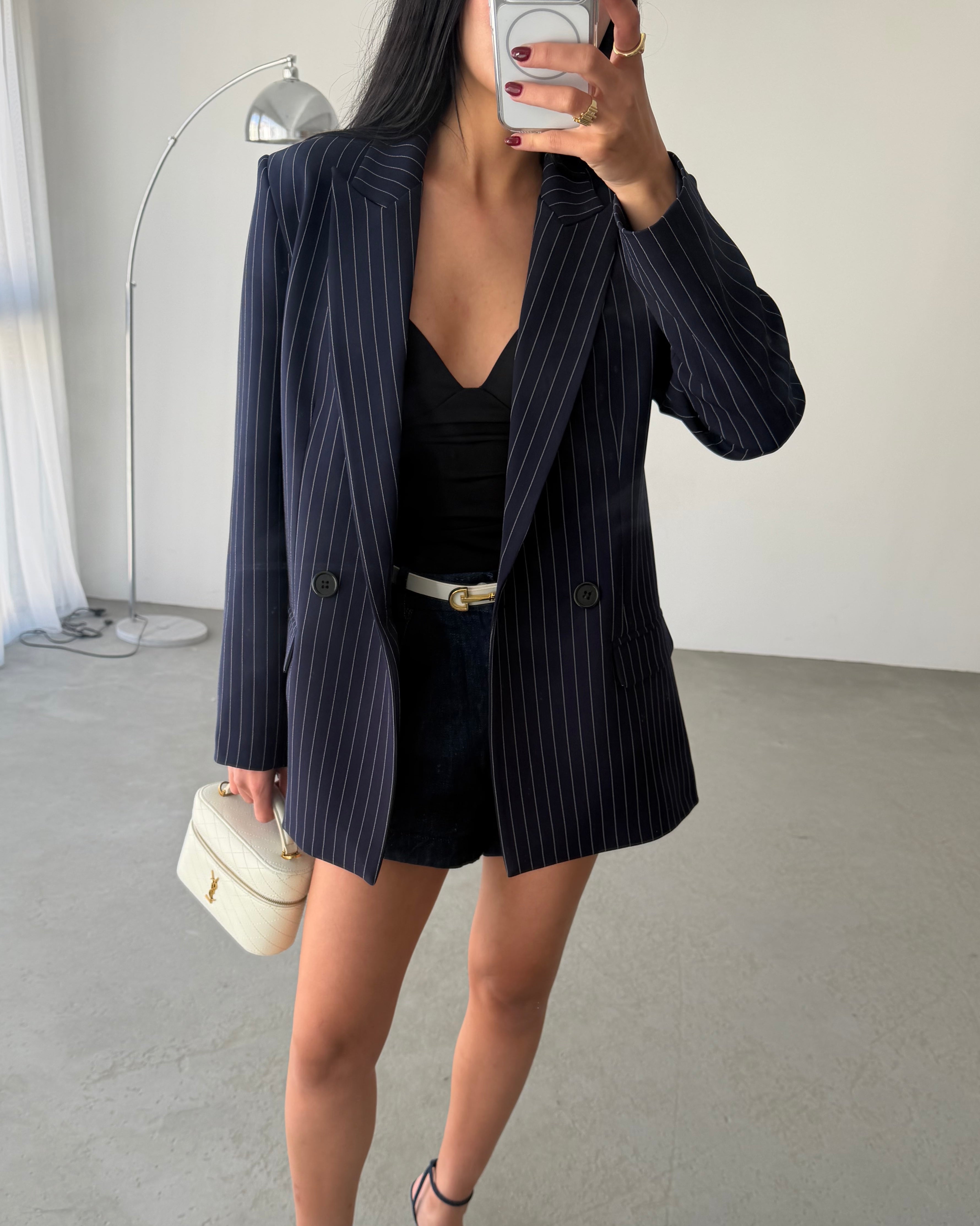 Со Линии Oversize Сако