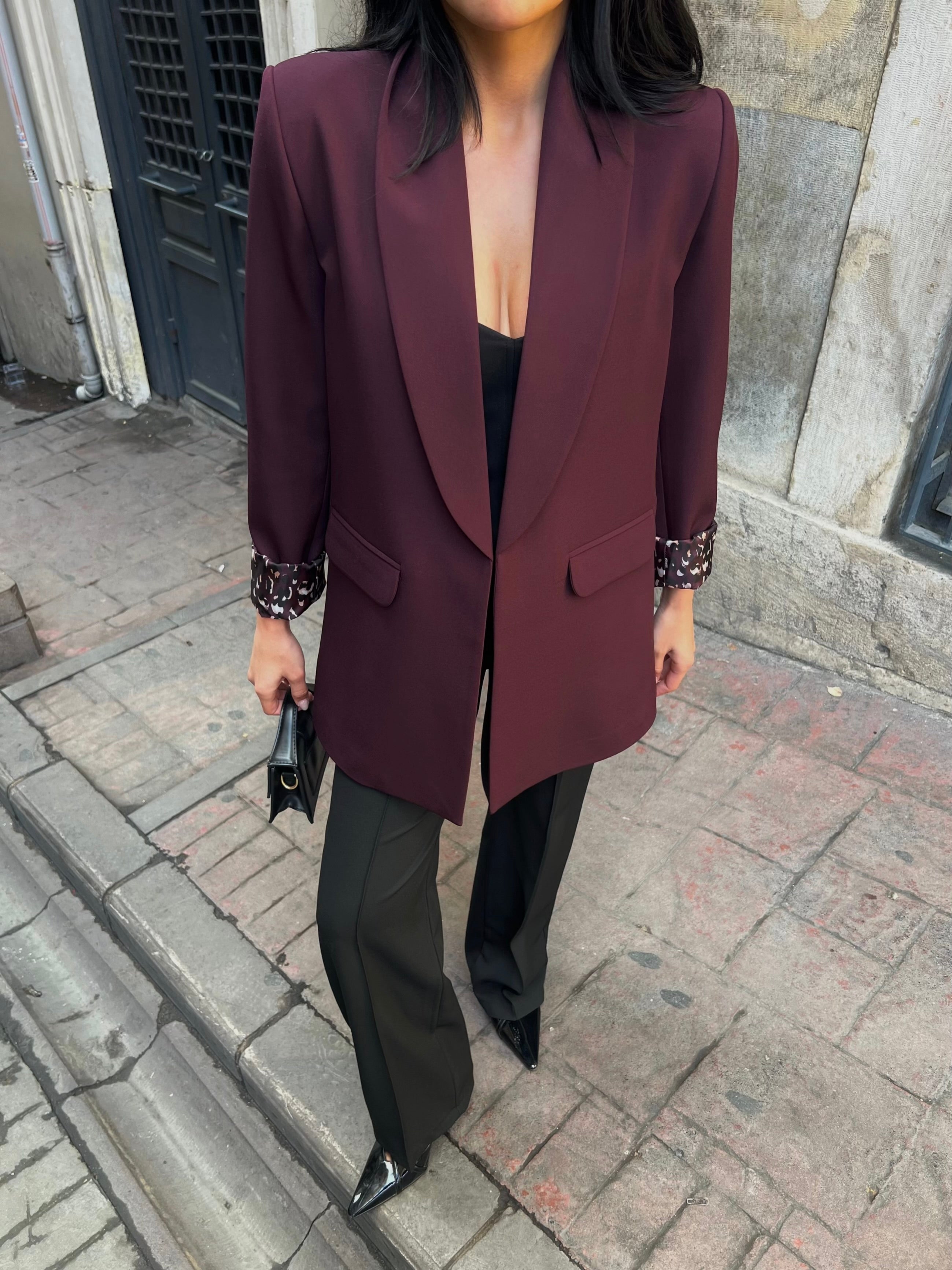 Сако со постава леопар