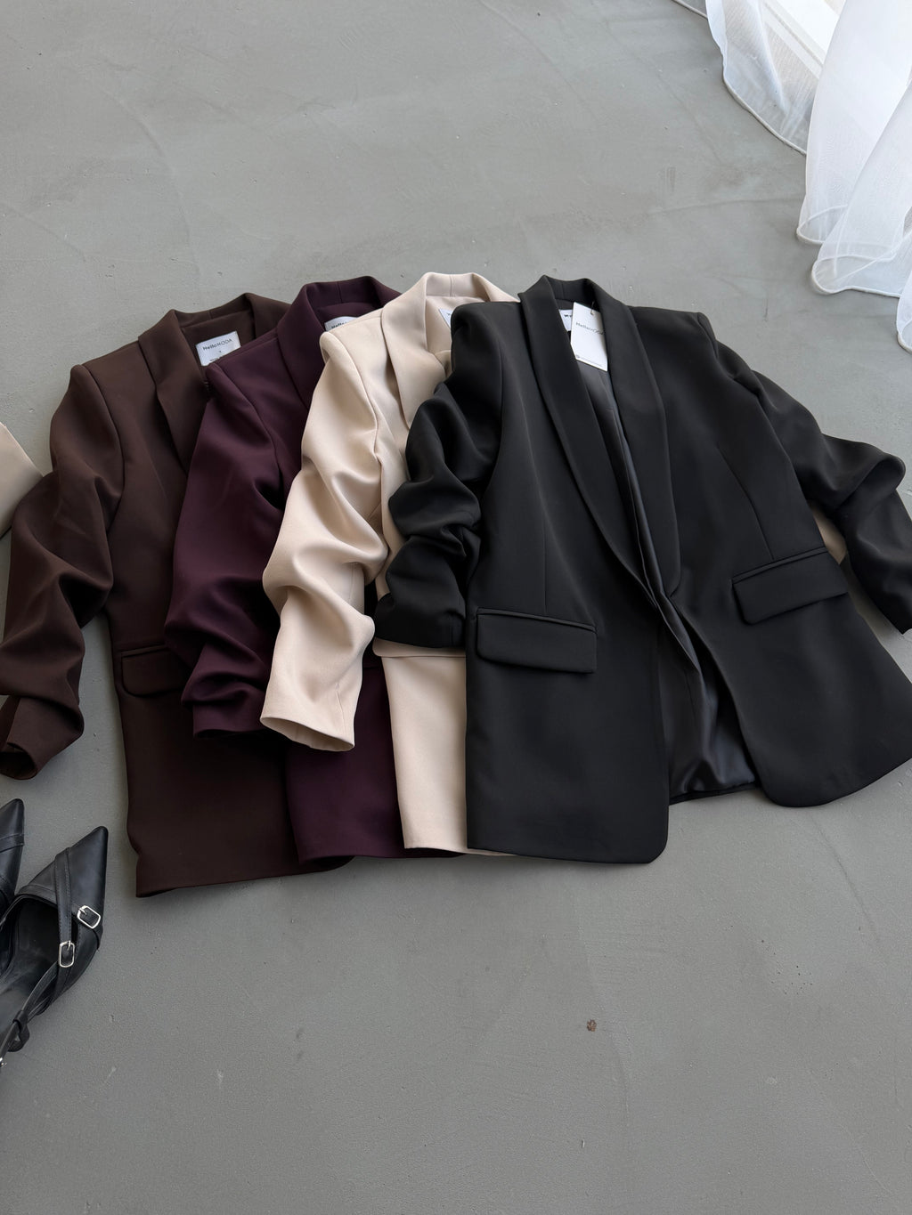 Сако Со Набрани Ракави