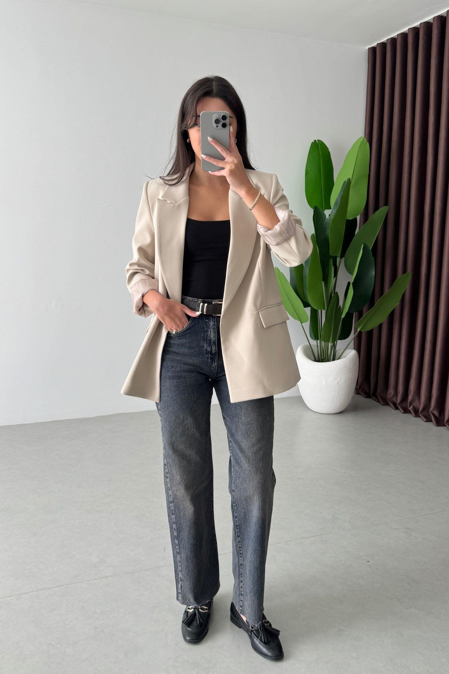 Сако Со Постава