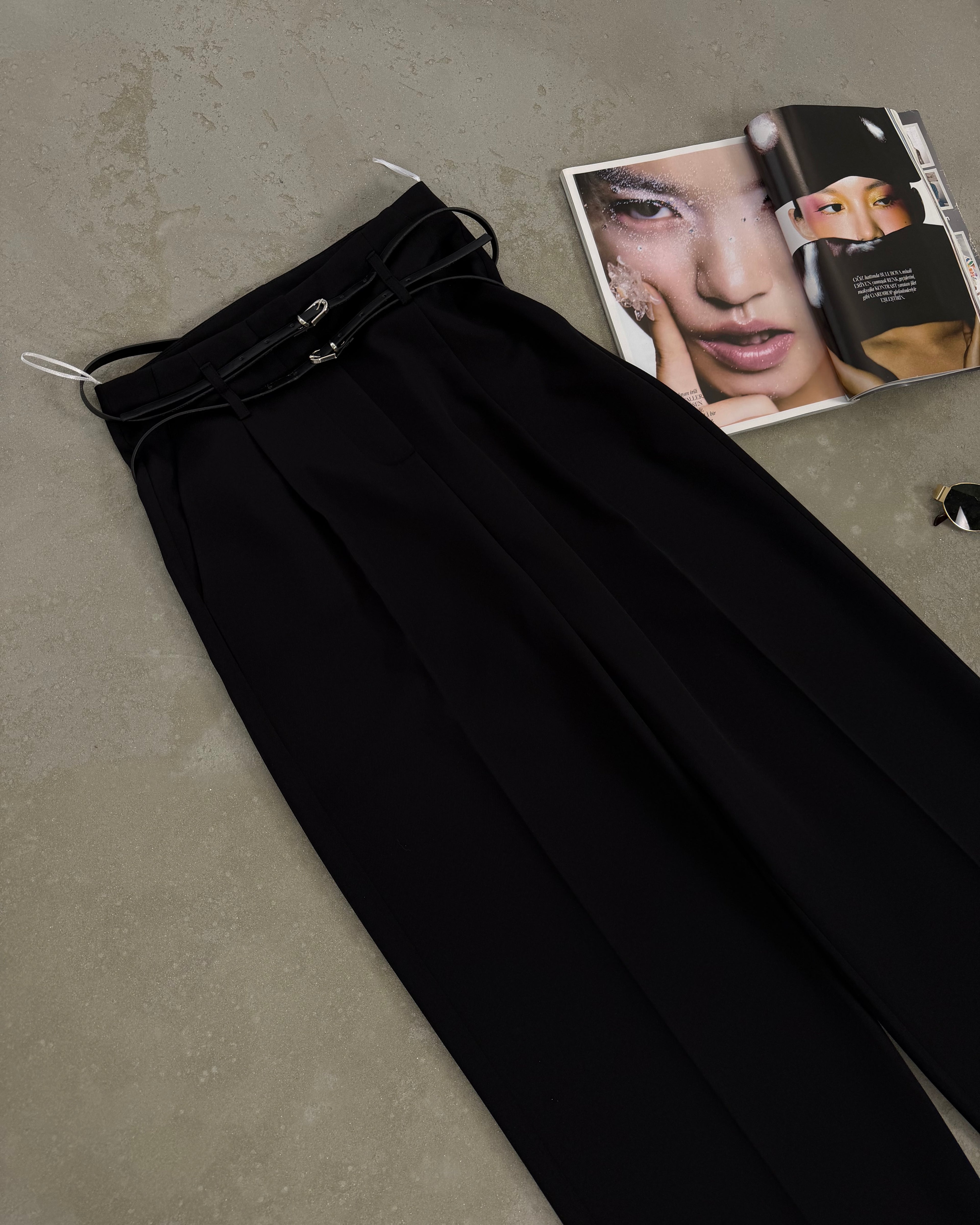 Пантолони Со Два Ремен