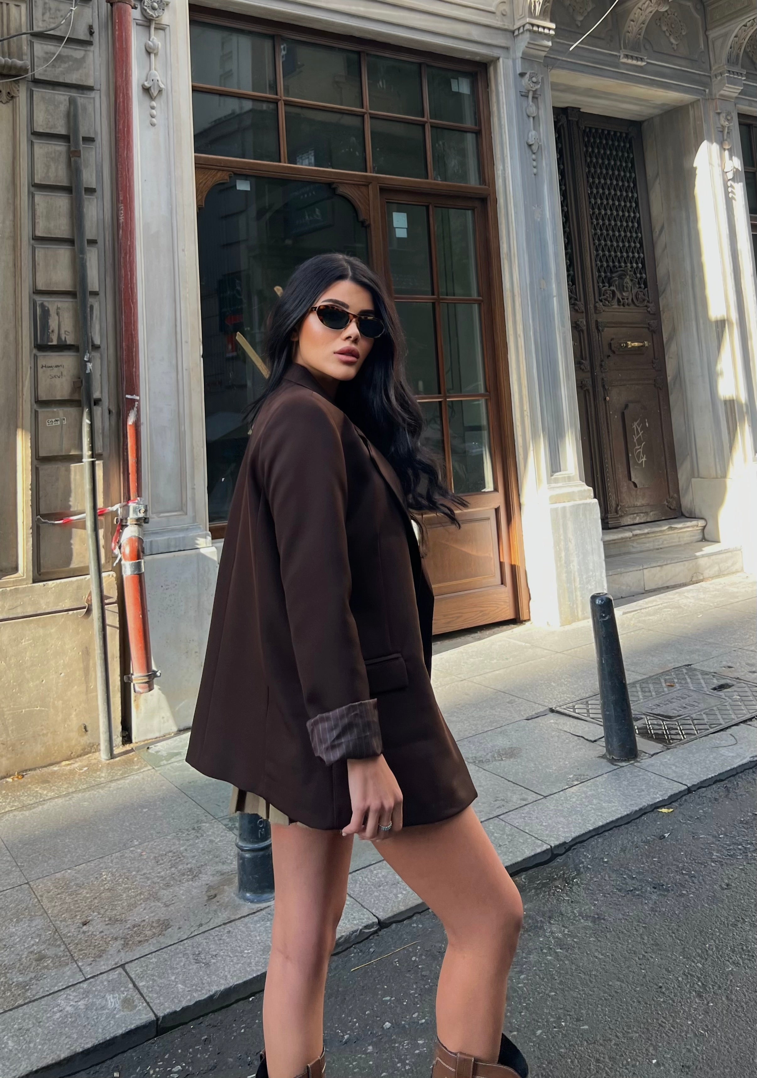 Сако Со Постава