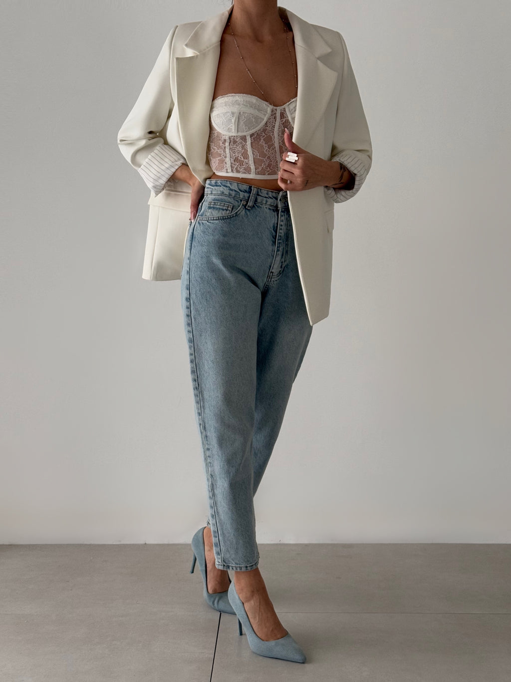 Сако Со Постава