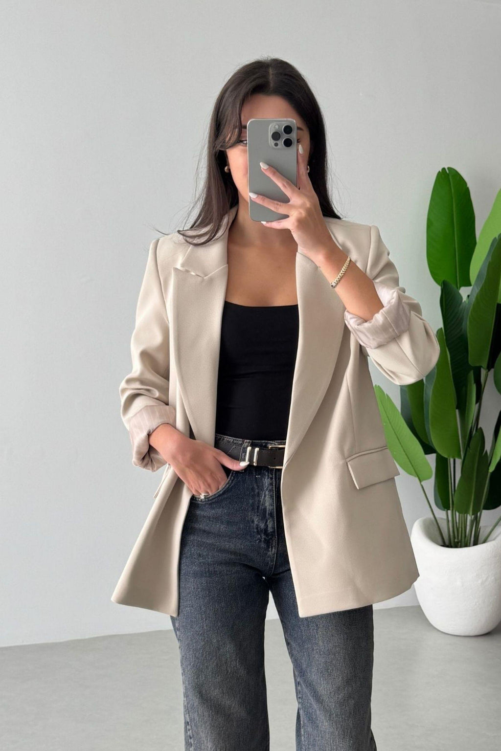 Сако Со Постава