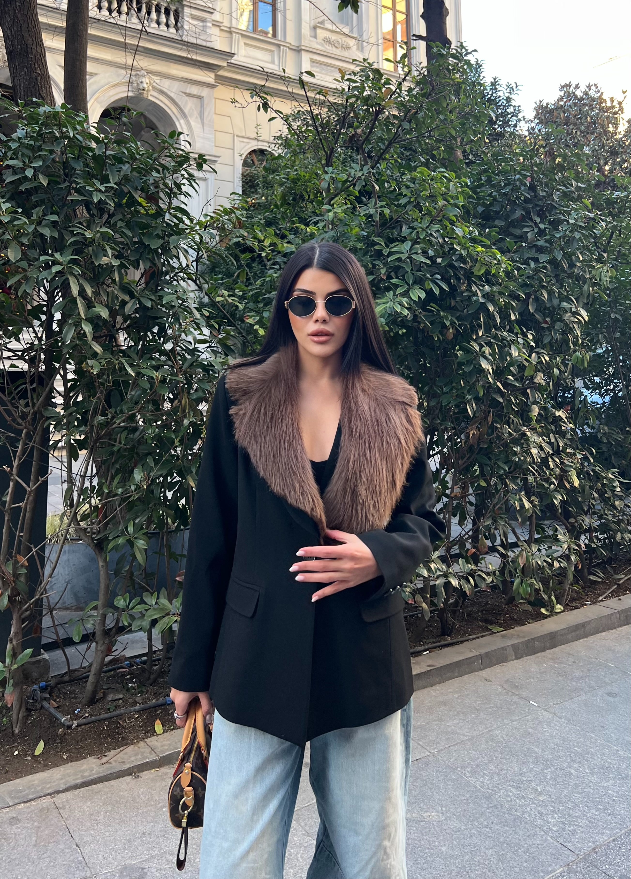 Сако Со Крзно