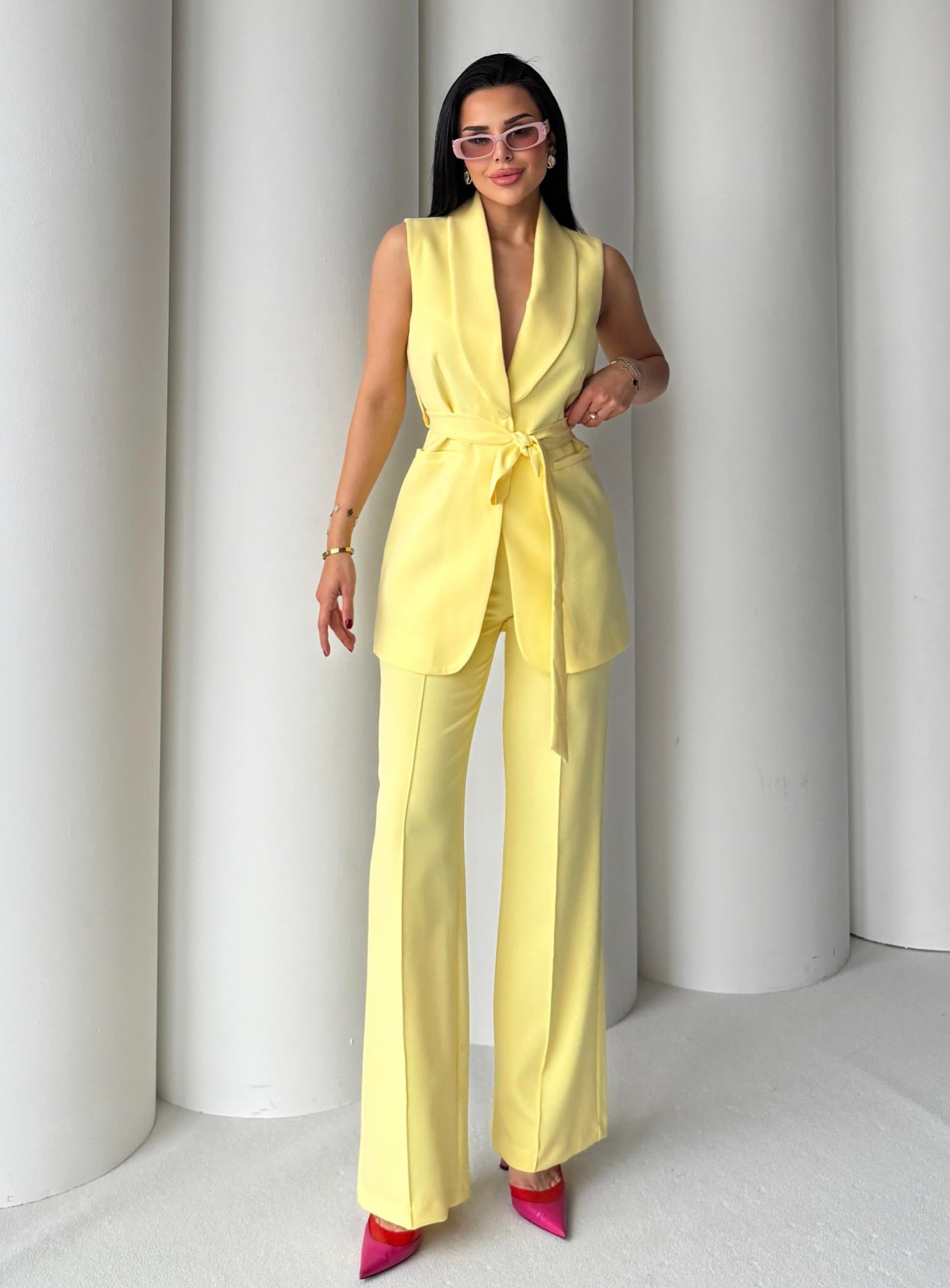 Елек Пантолони Со Врвка