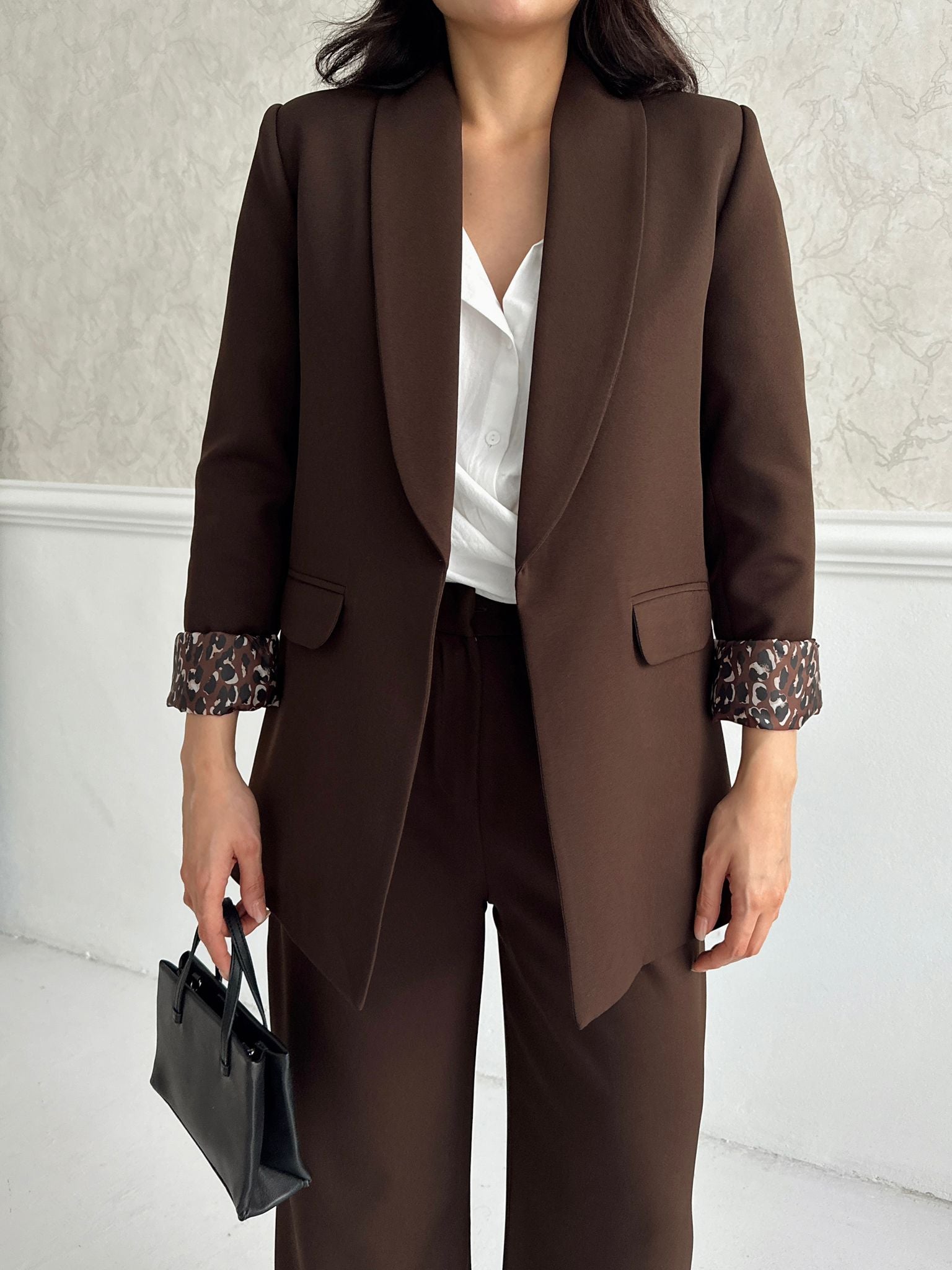 Сако со леопар постава