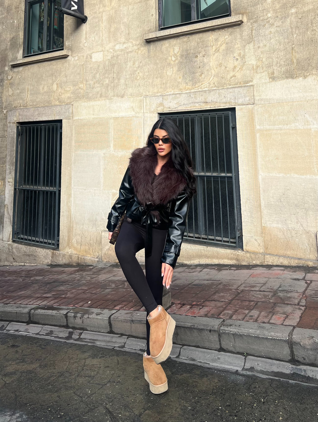 Крзна Кожна Јакна