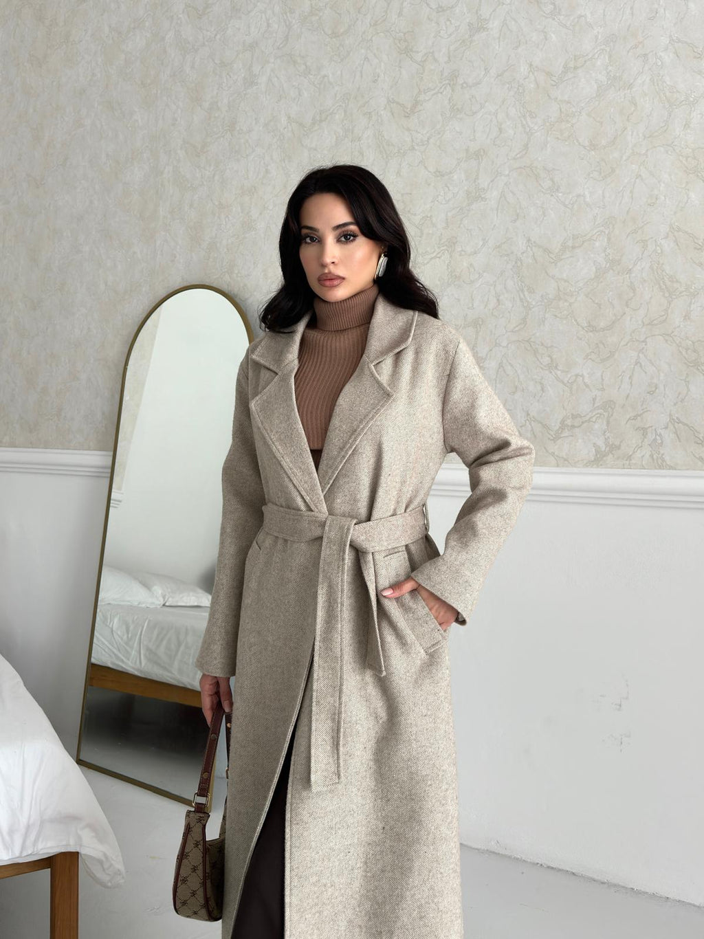 Капут со врзување