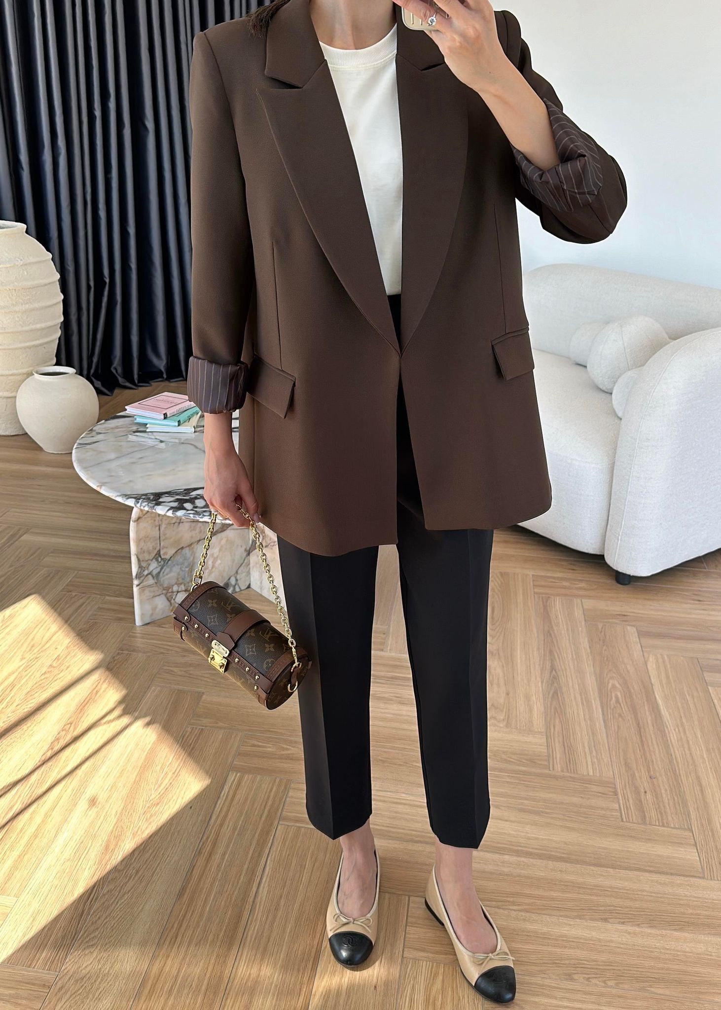 Сако Со Постава