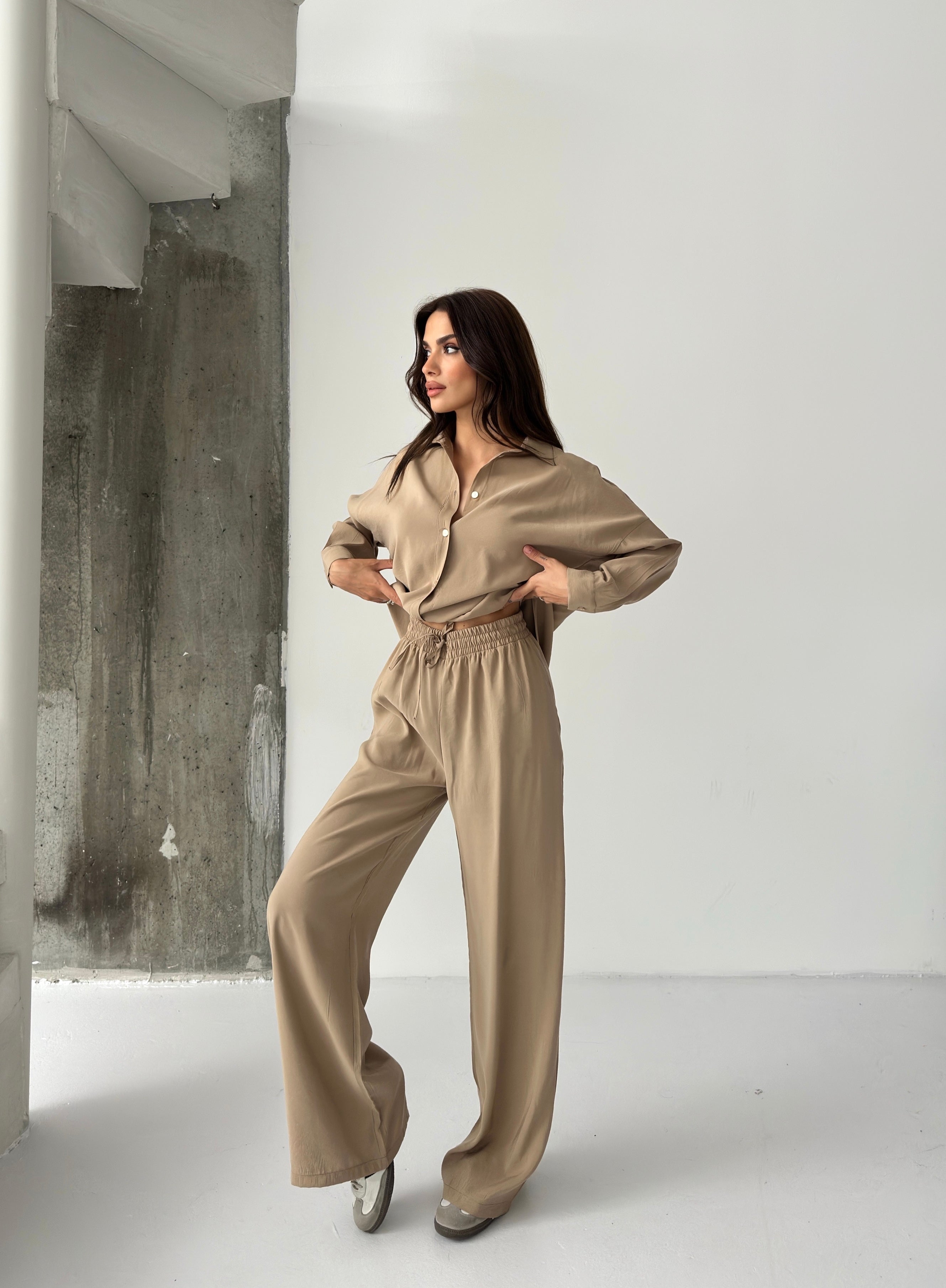 Модал Комплет