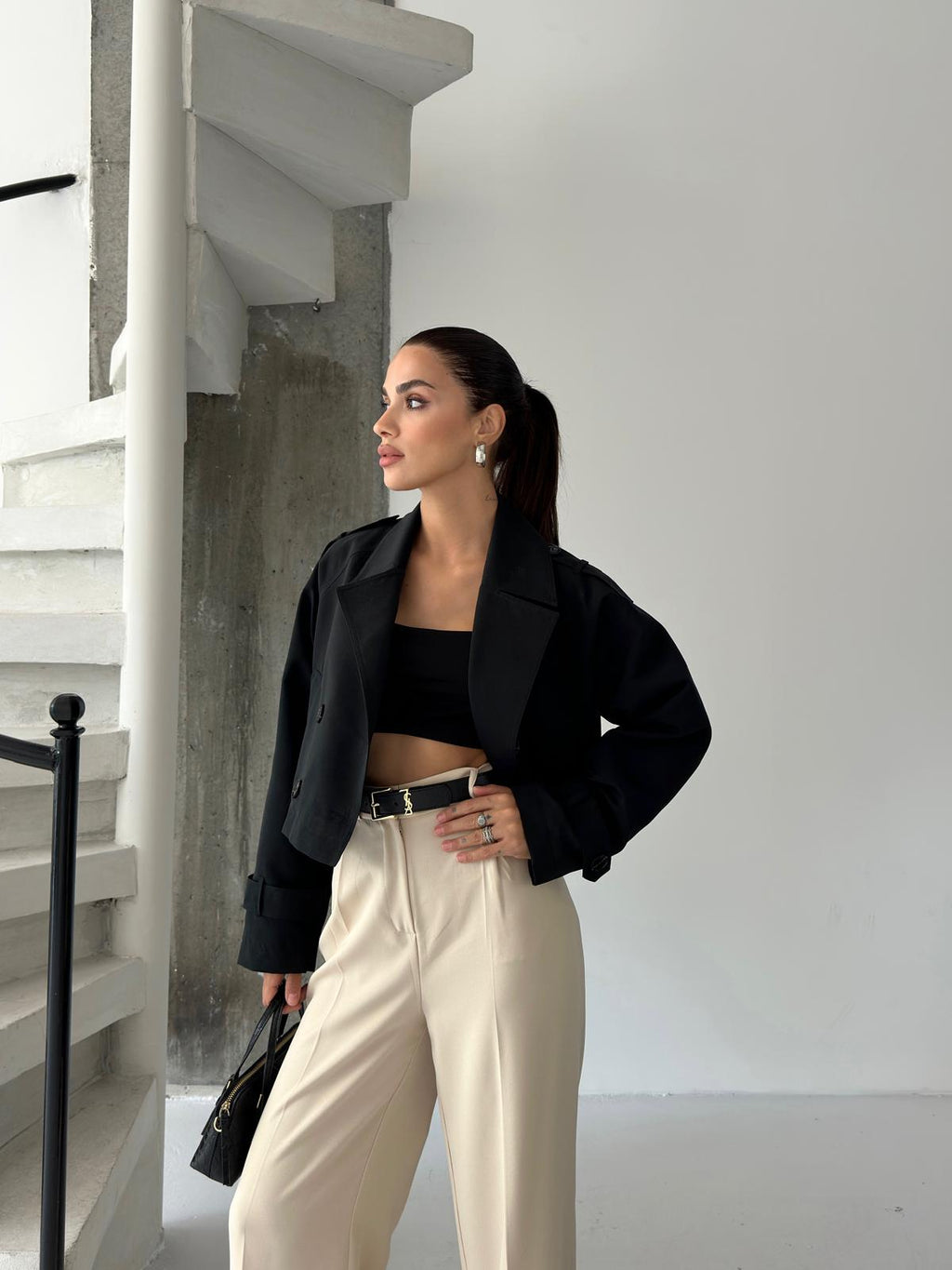 Краток мантил