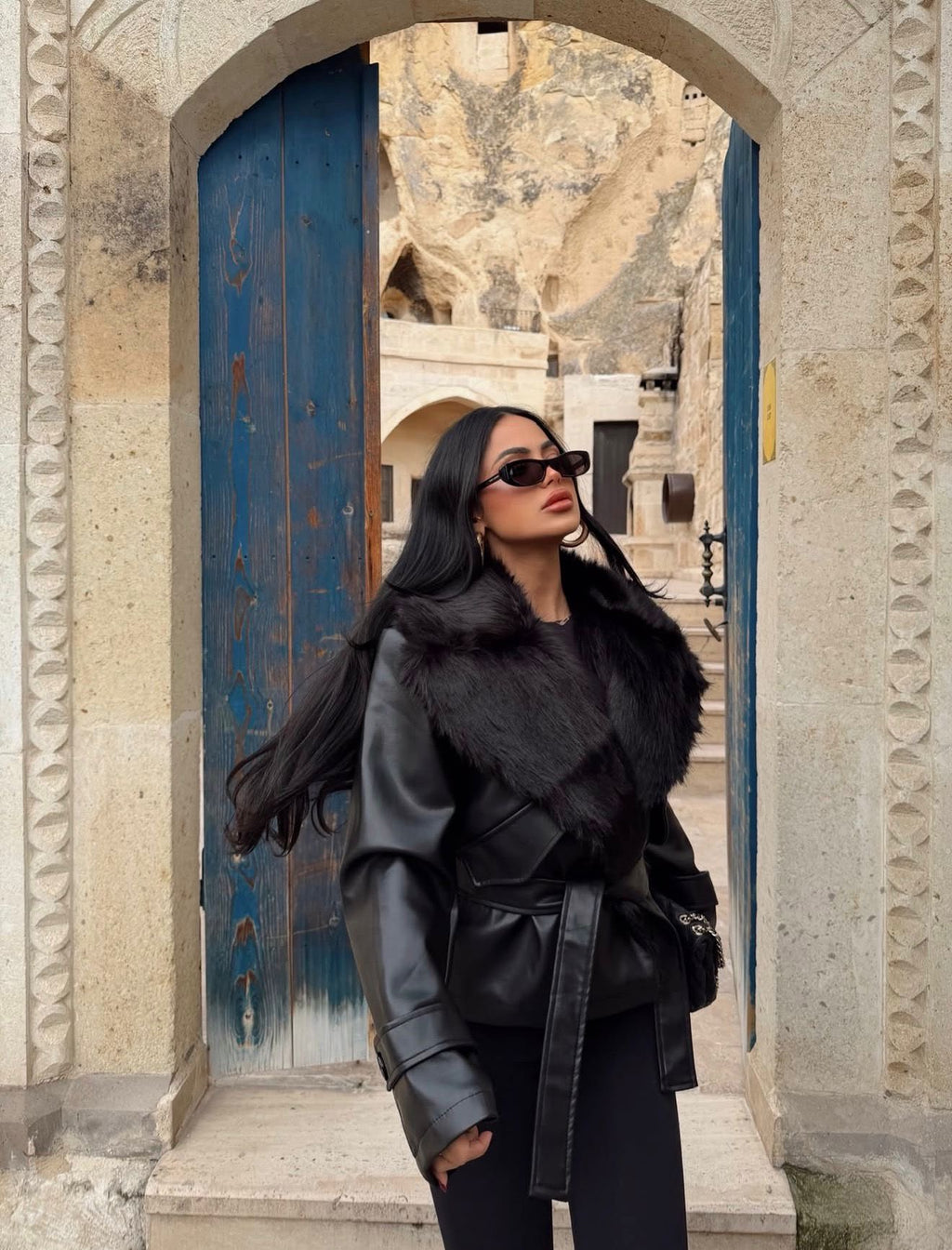 Кожна јакна крзно