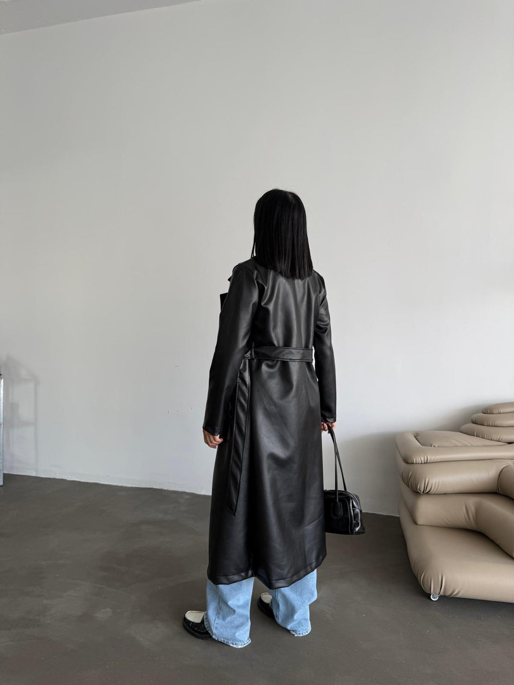 Кожен мантил