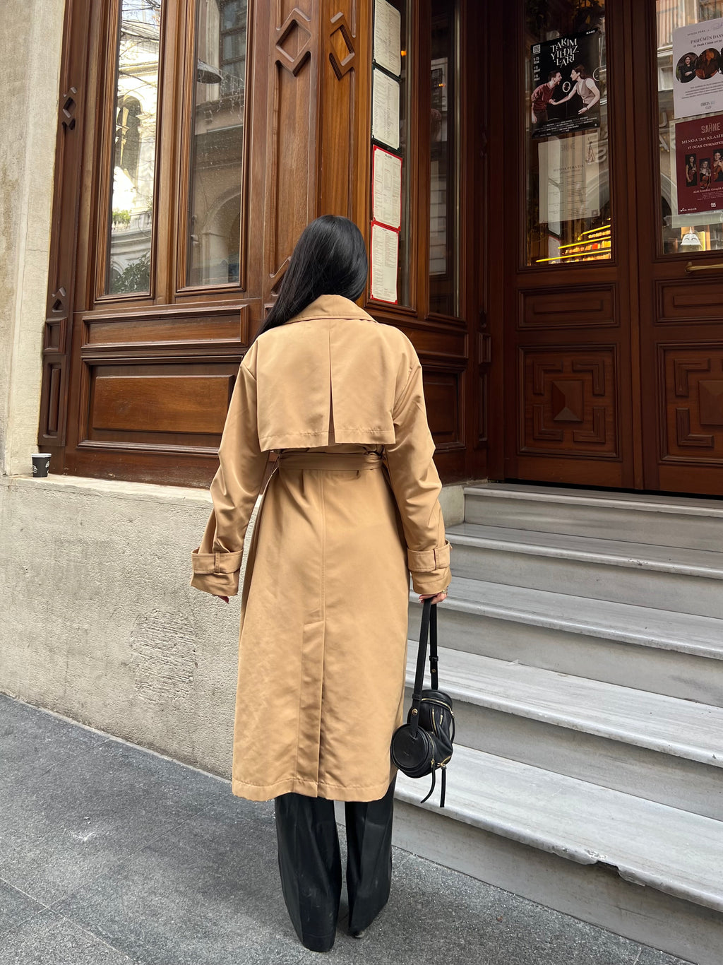 Долг мантил