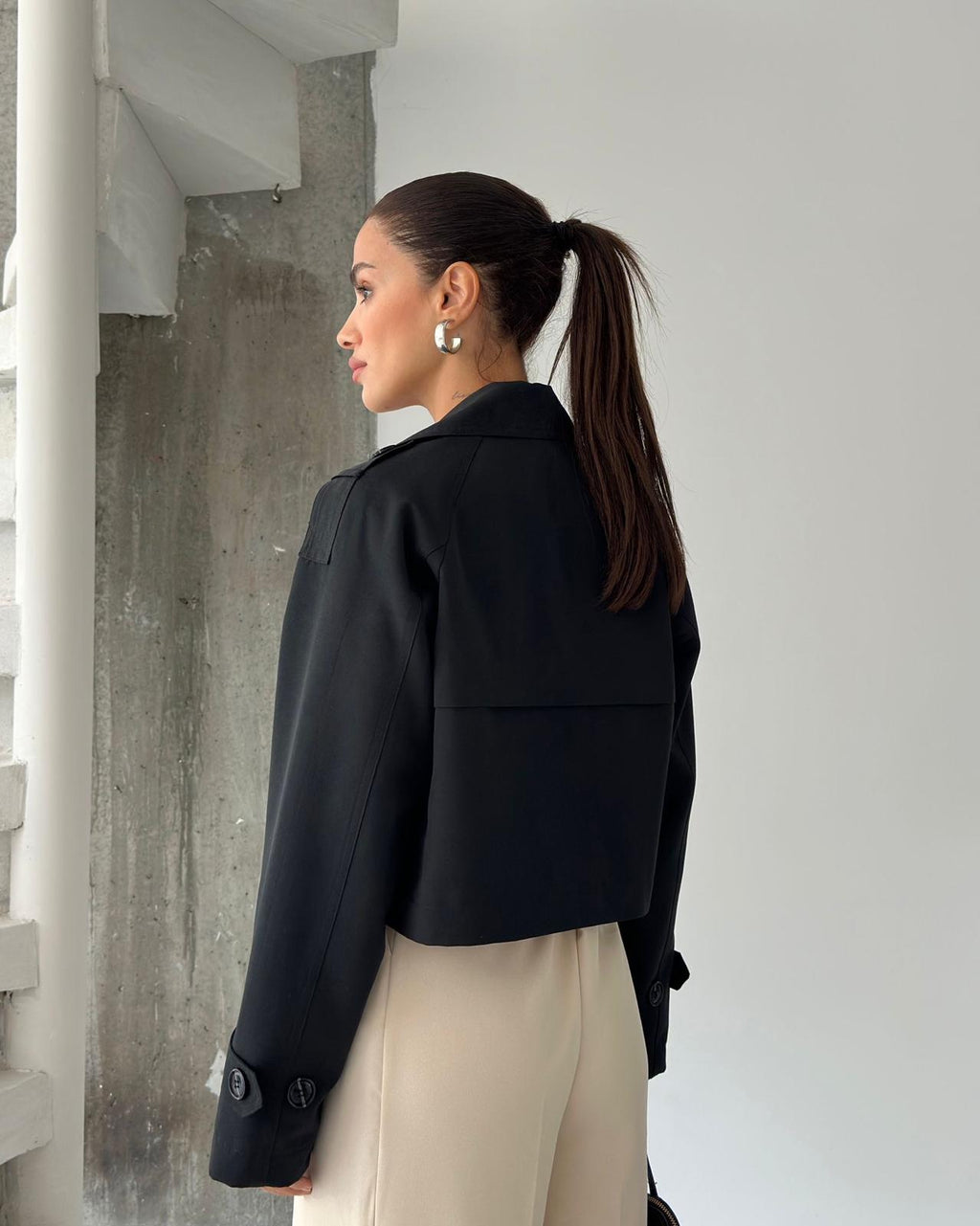 Краток мантил