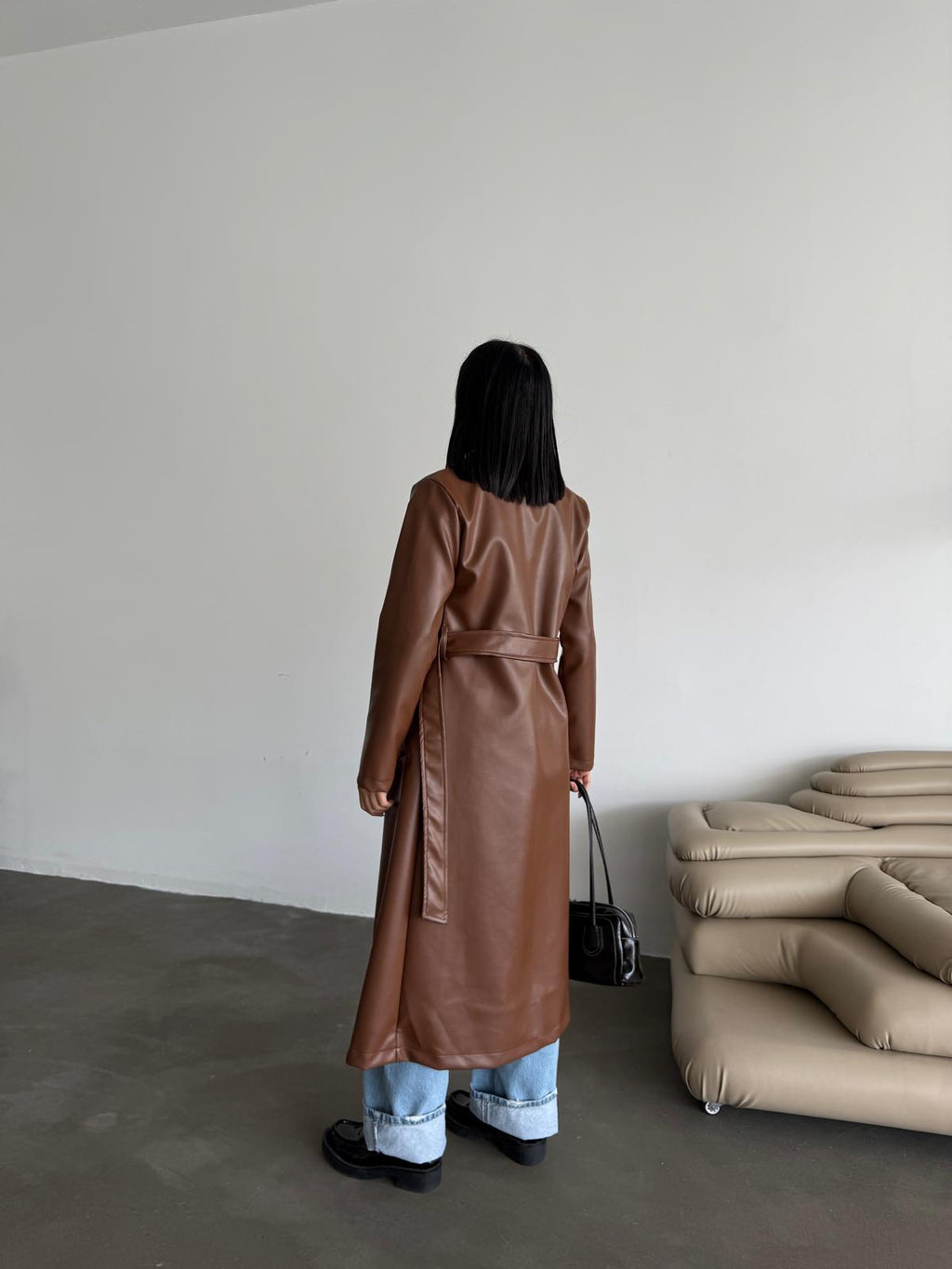 Кожен мантил