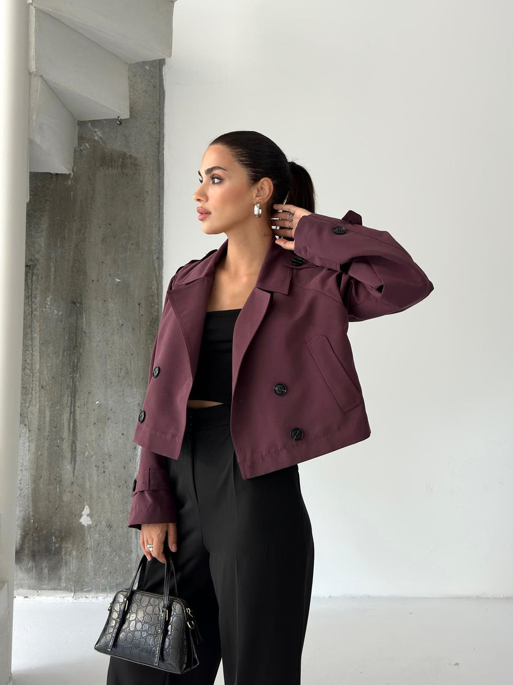 Краток мантил