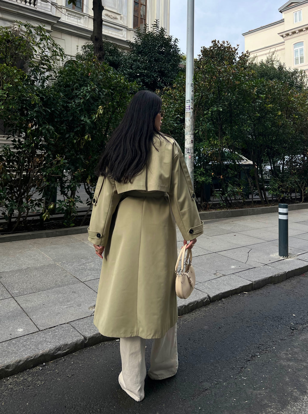 Долг Мантил