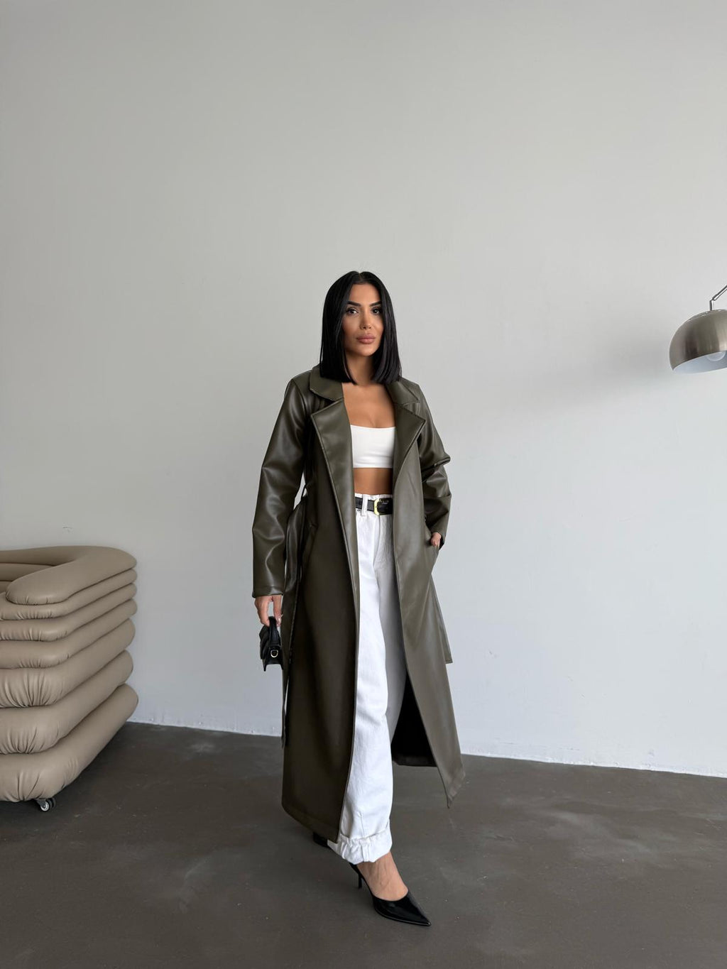 Кожен мантил