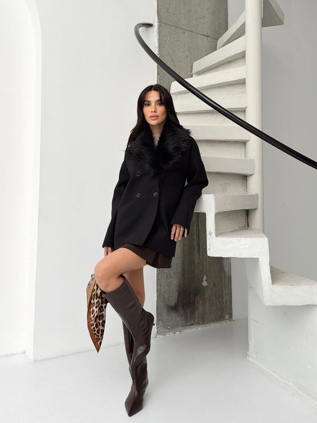 Елегант Капут со Крзнена