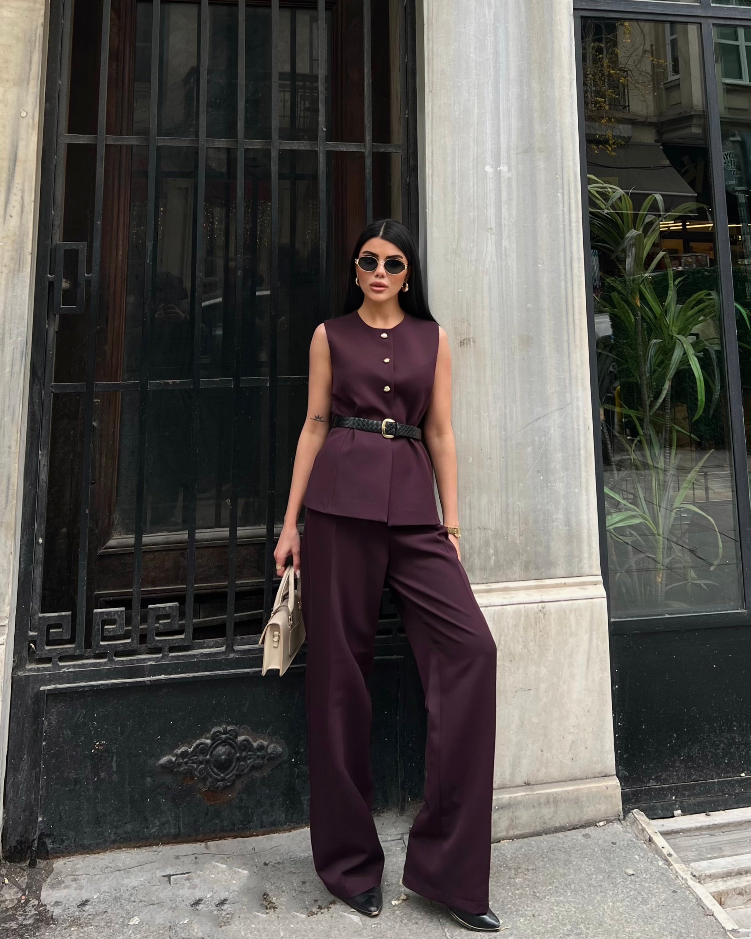 Елегантен Комплет Со Каиш