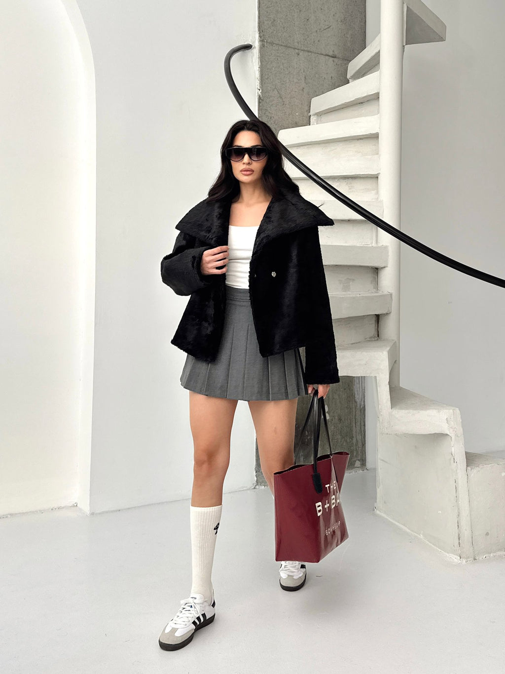 Елегантна бунда