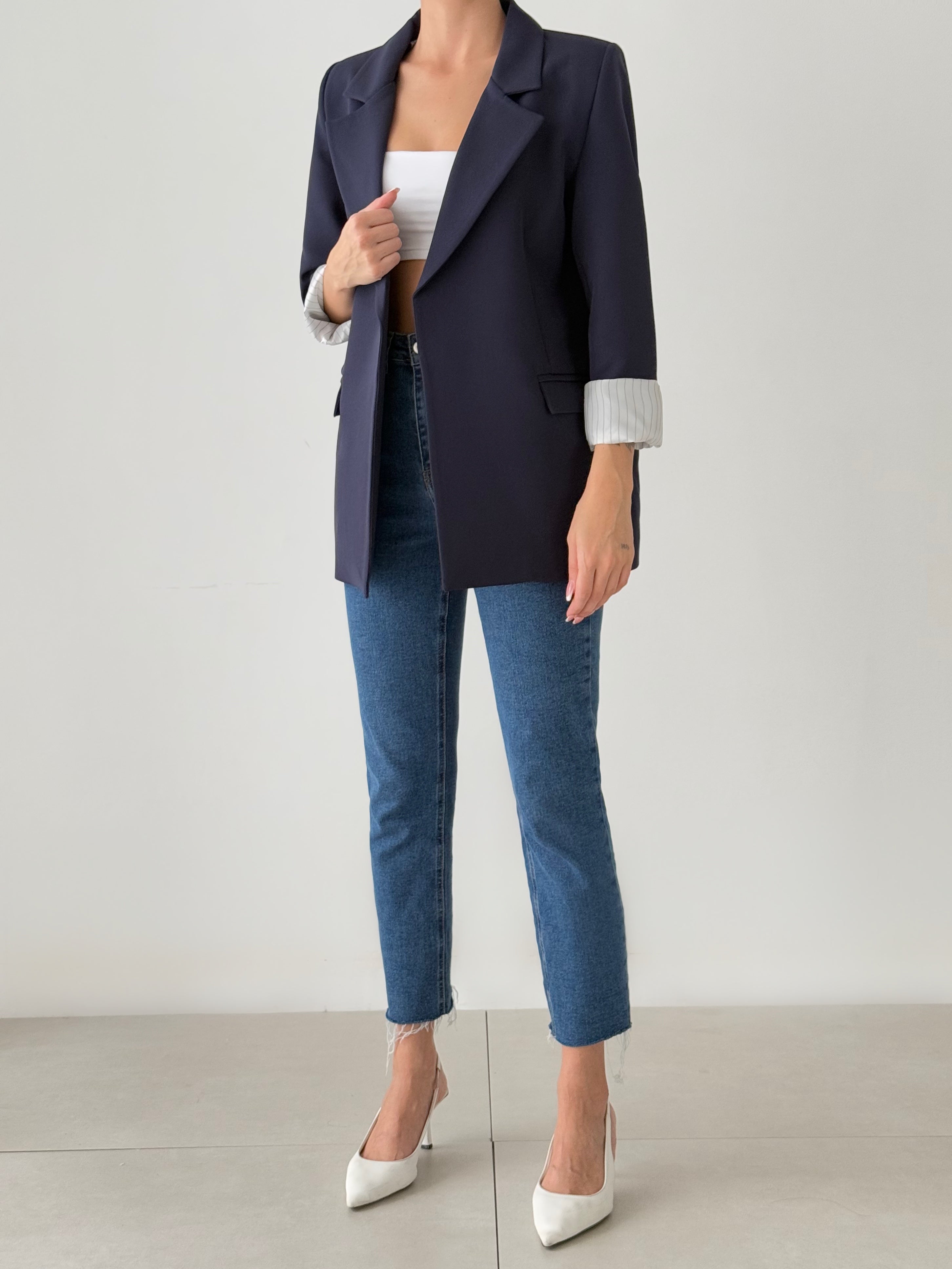 Сако Со Постава