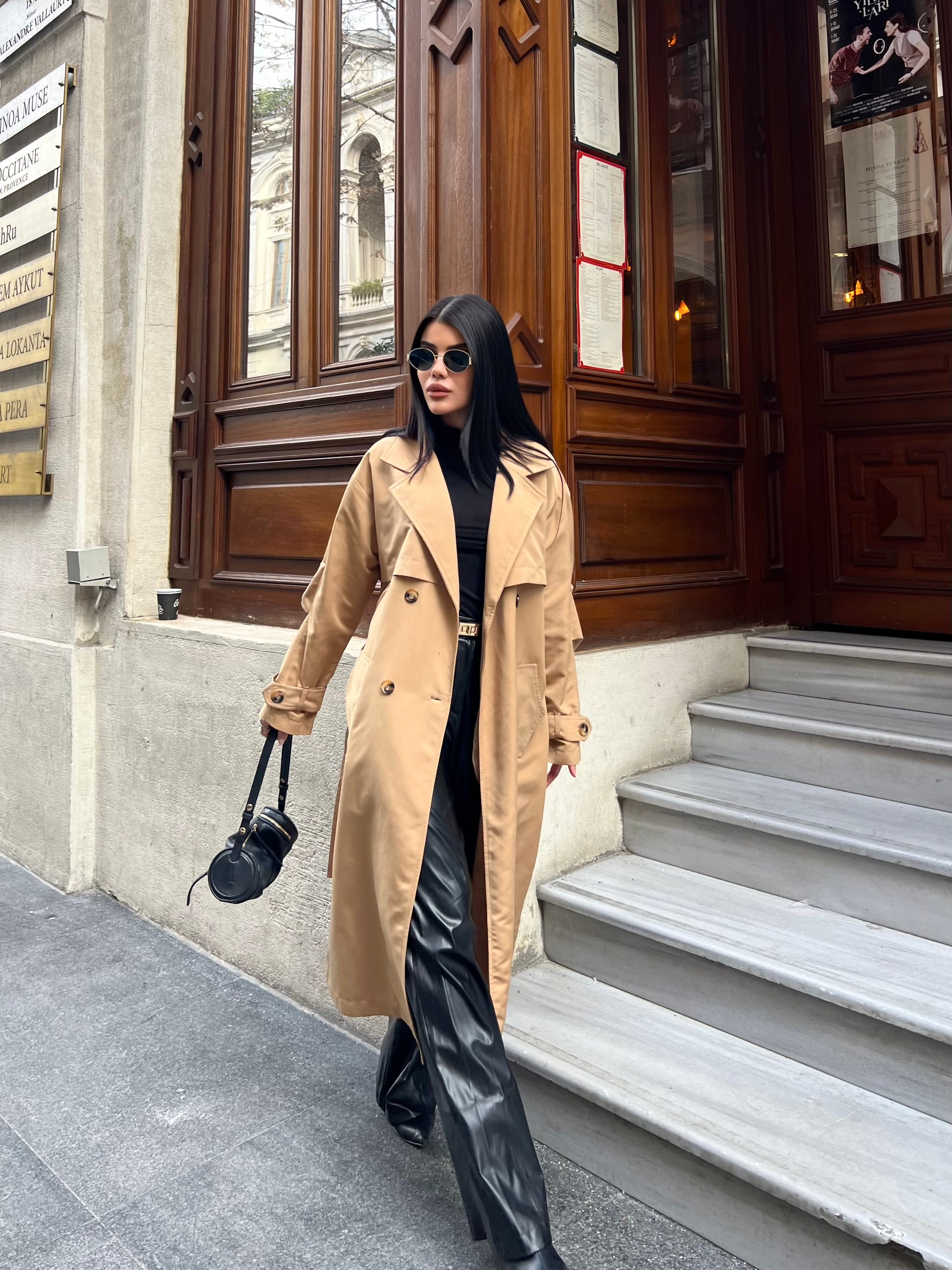 Долг мантил