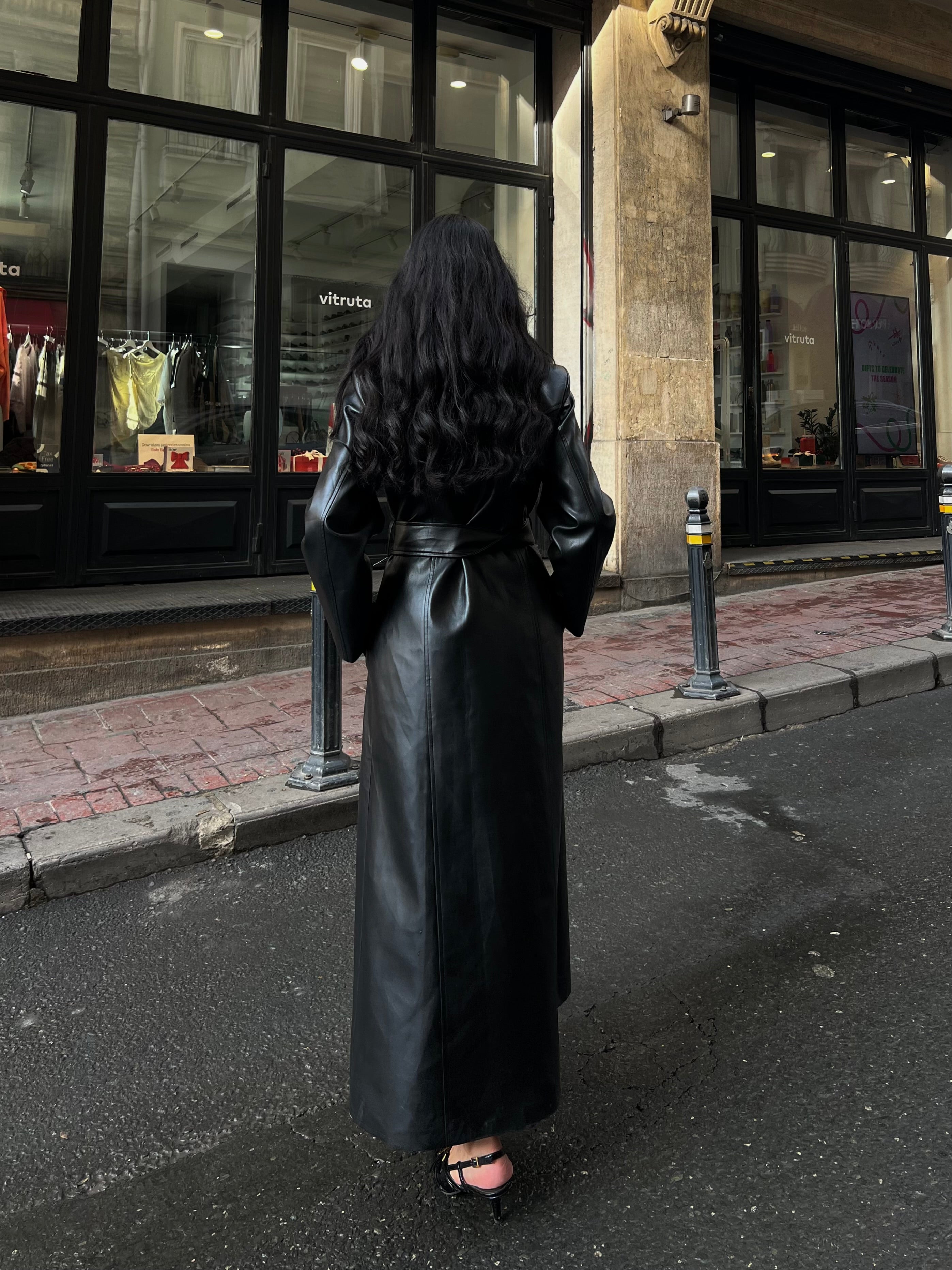 Премиум кожен мантил