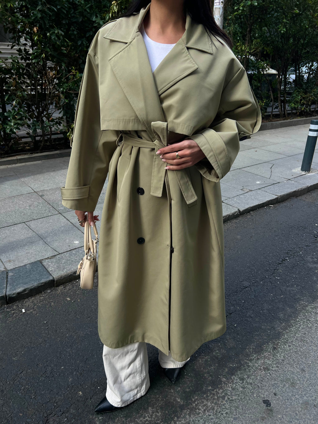 Долг Мантил