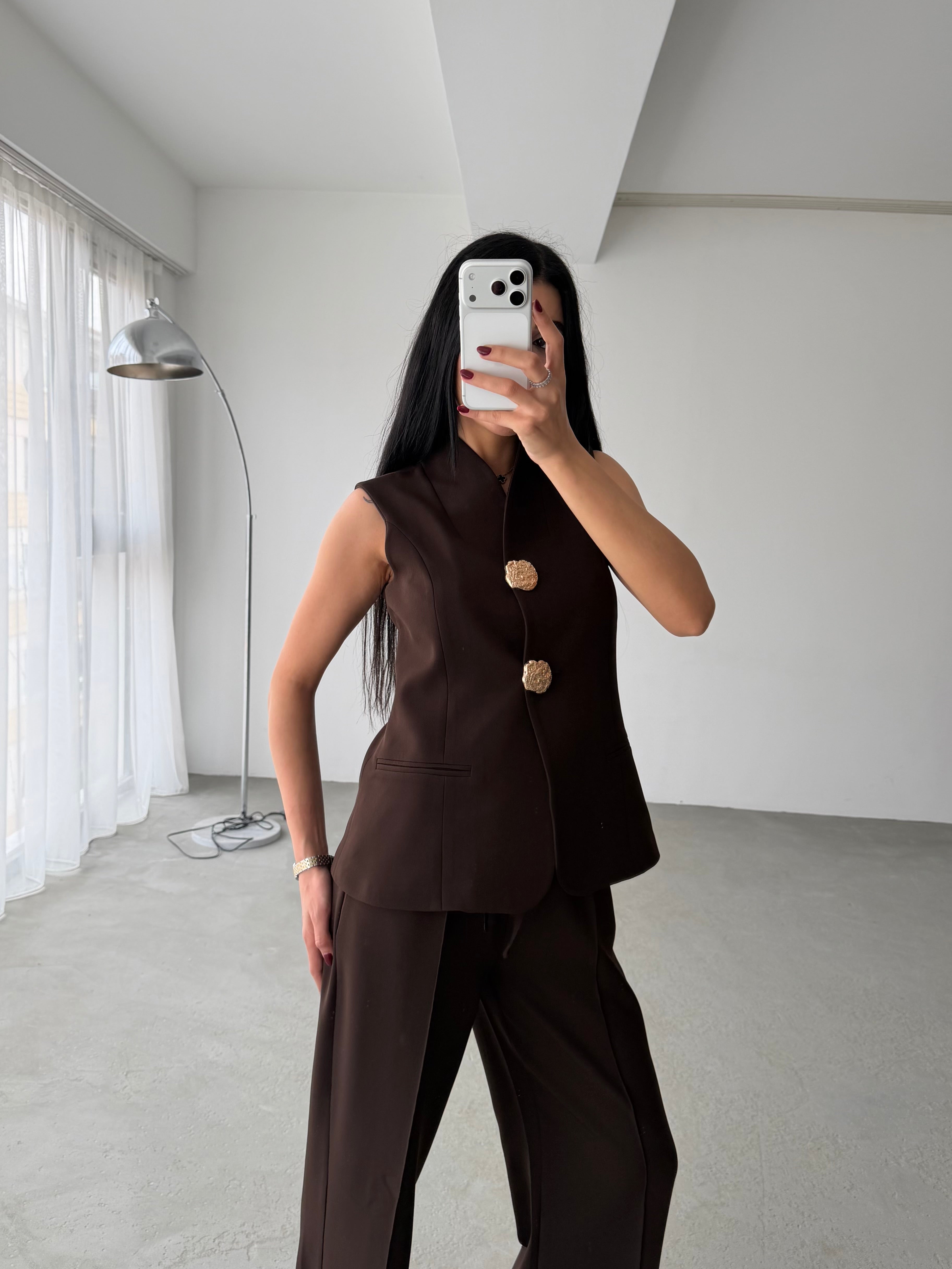 Комплет Елек Пантолони Златно Копче