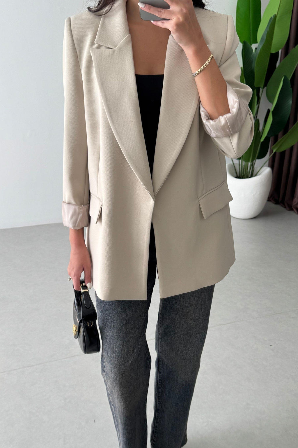 Сако Со Постава