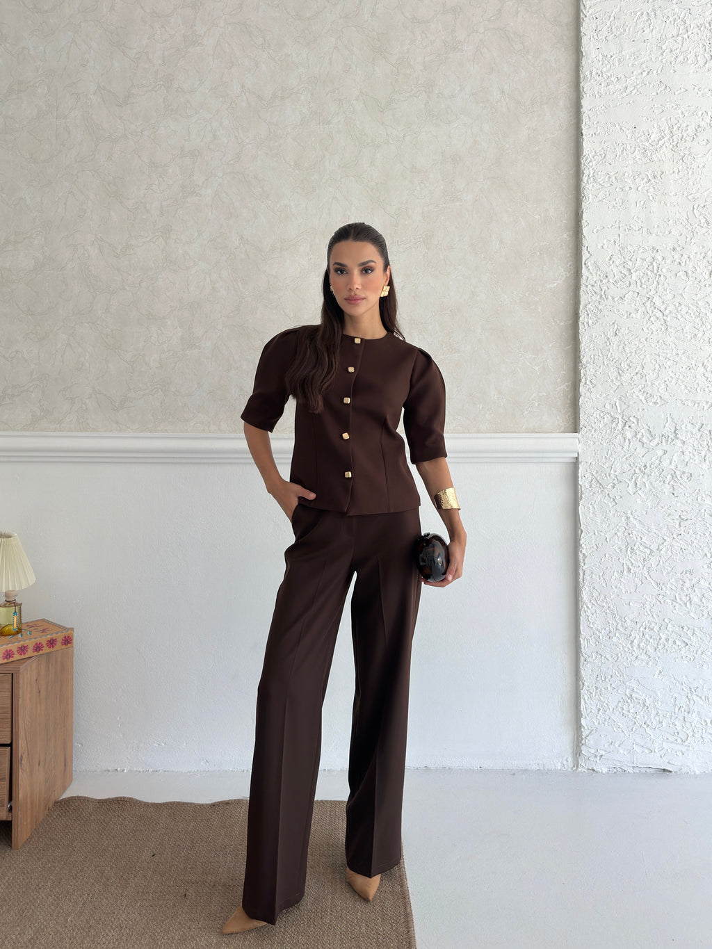 Премиум Комплет Со Златни Копчиња