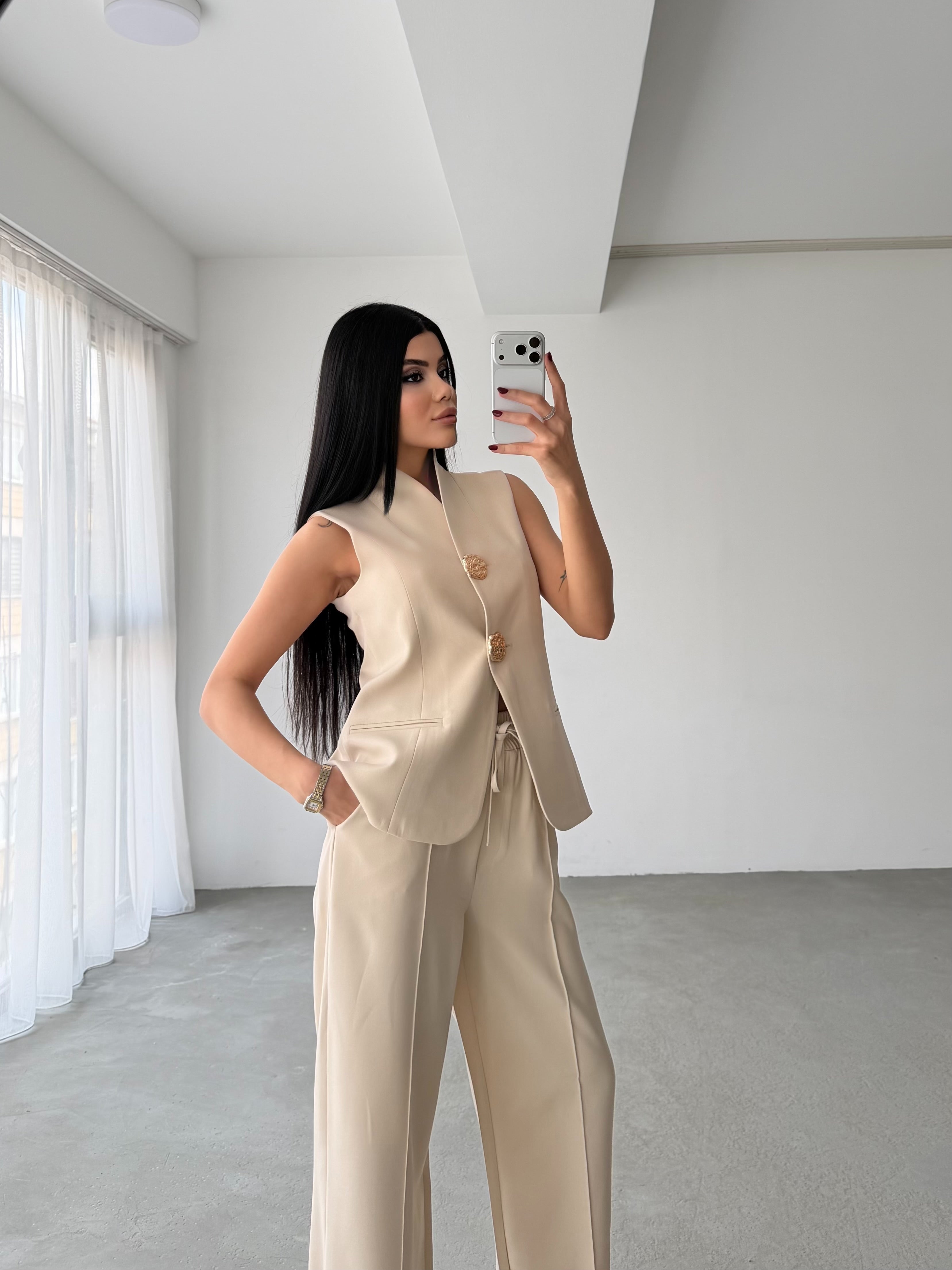 Комплет Елек Пантолони Златно Копче