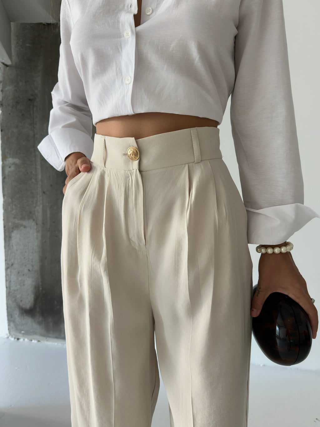 Модал Пантолони