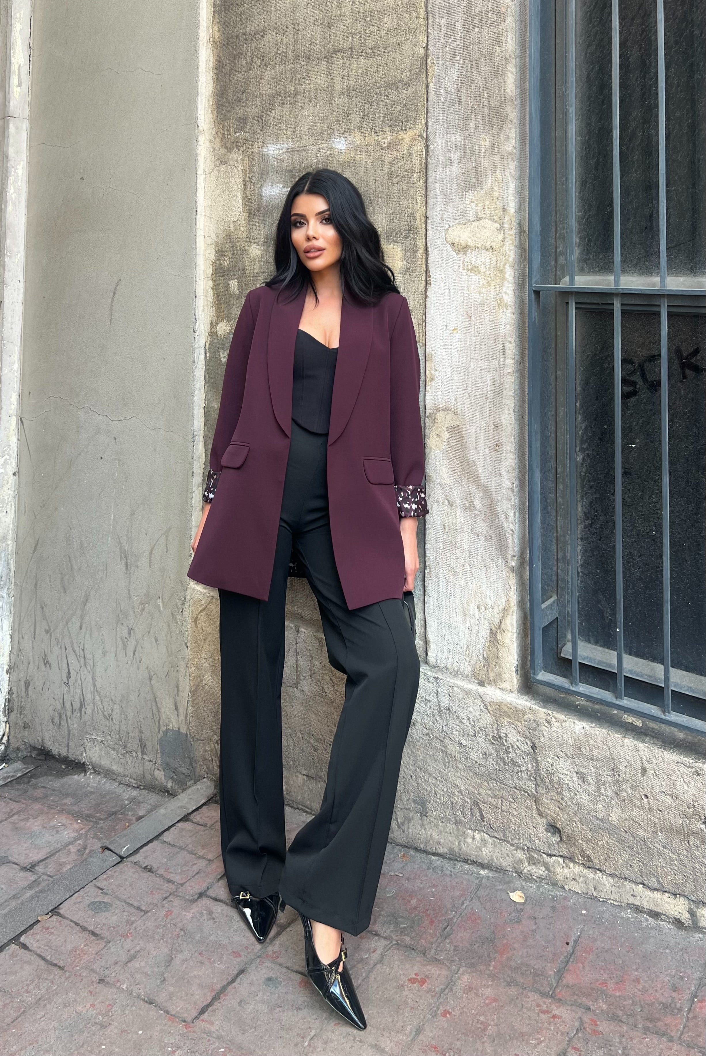 Сако со постава леопар