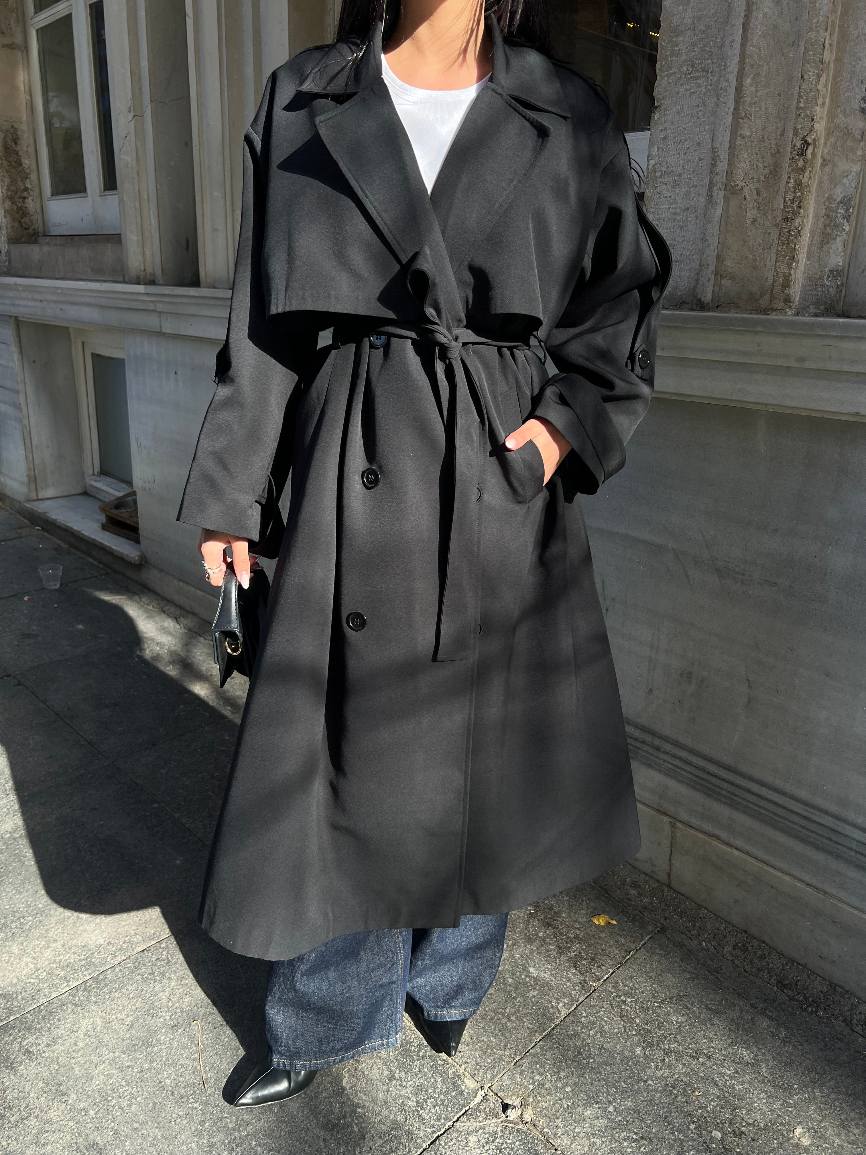 Долг Мантил