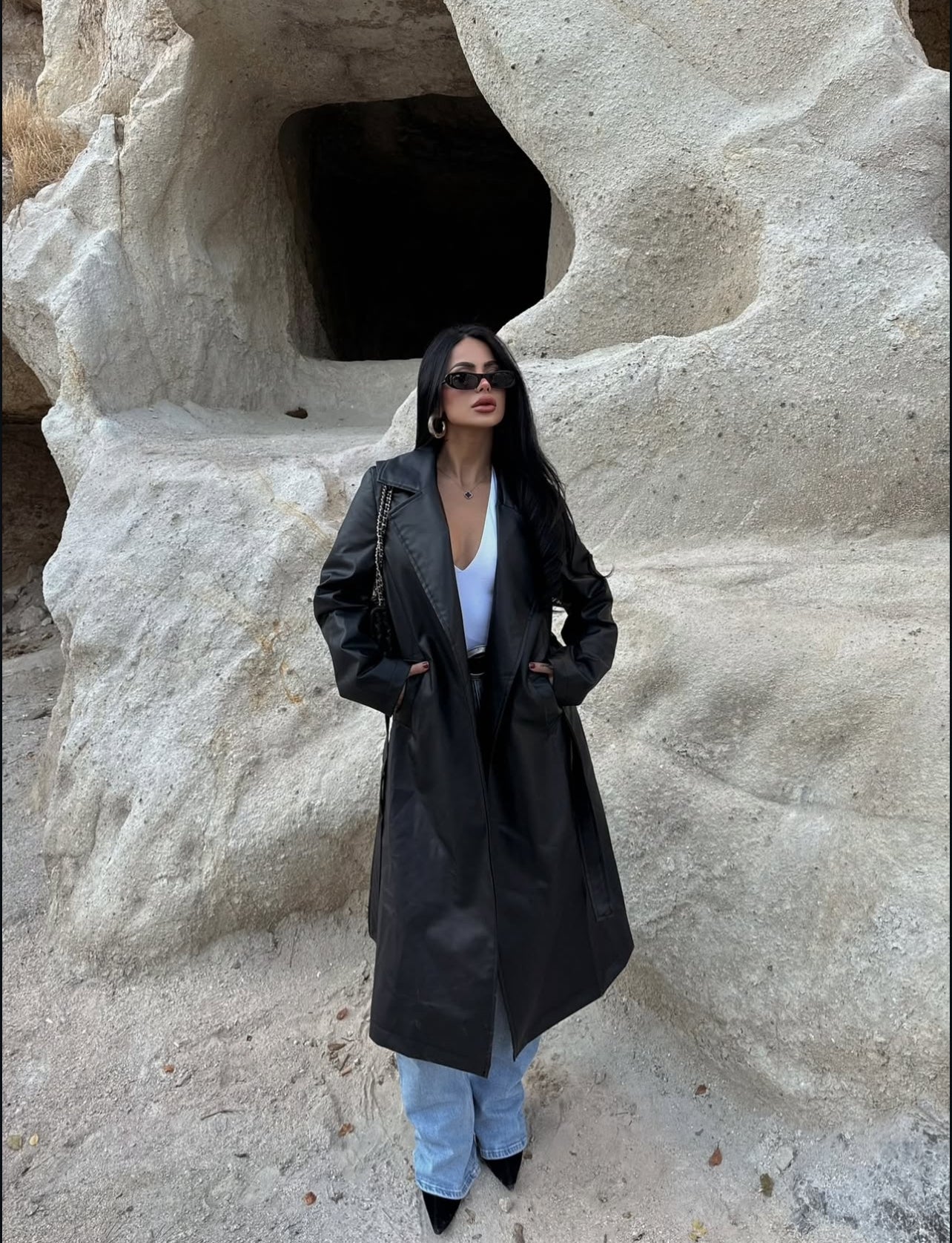 Кожен мантил