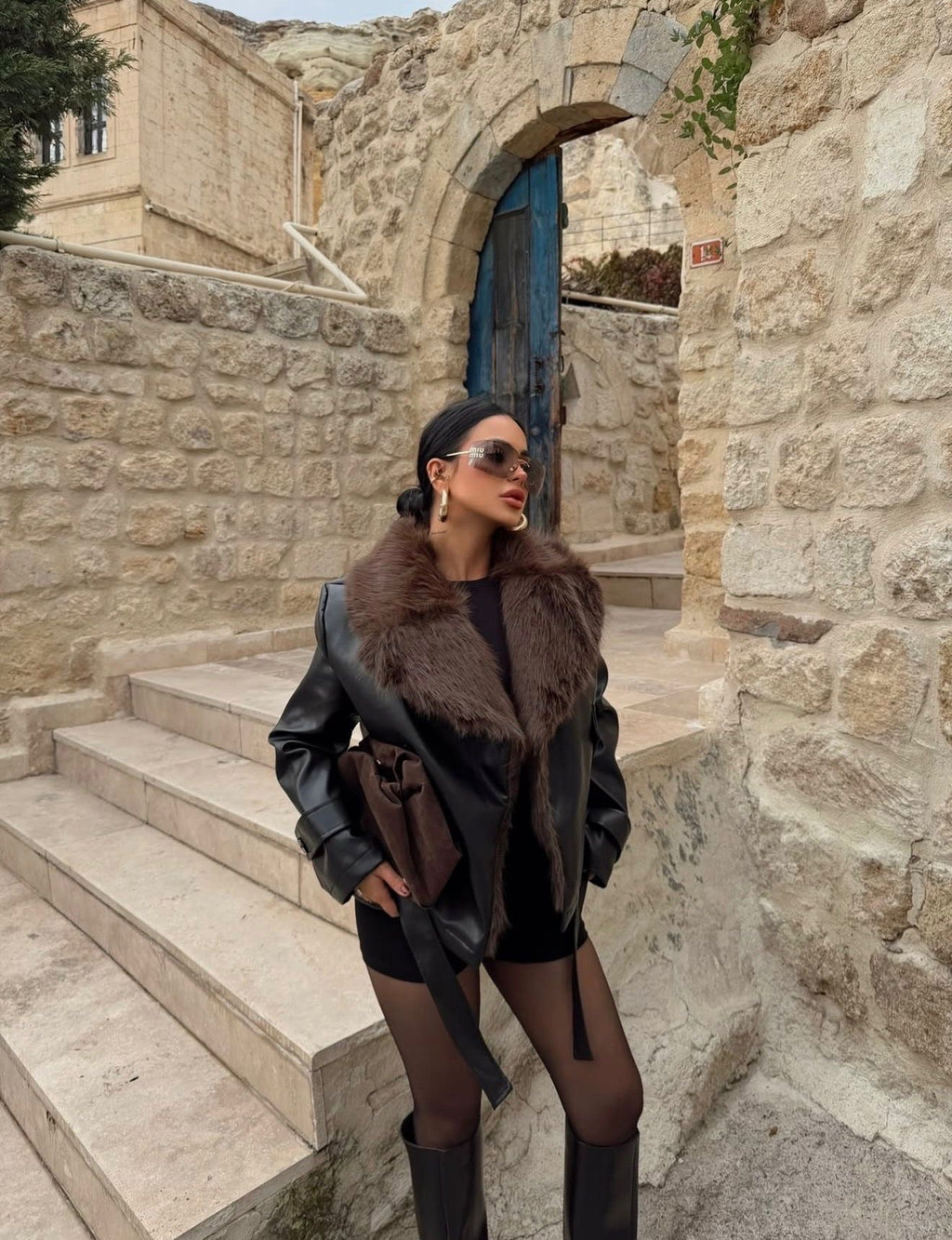 Кожна јакна крзно