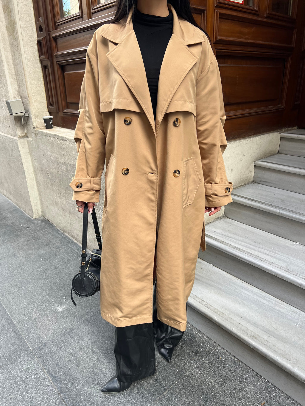 Долг мантил