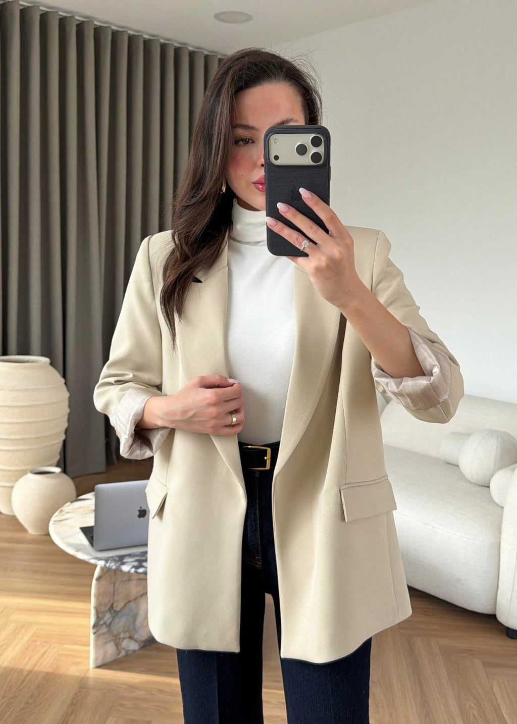 Сако Со Постава