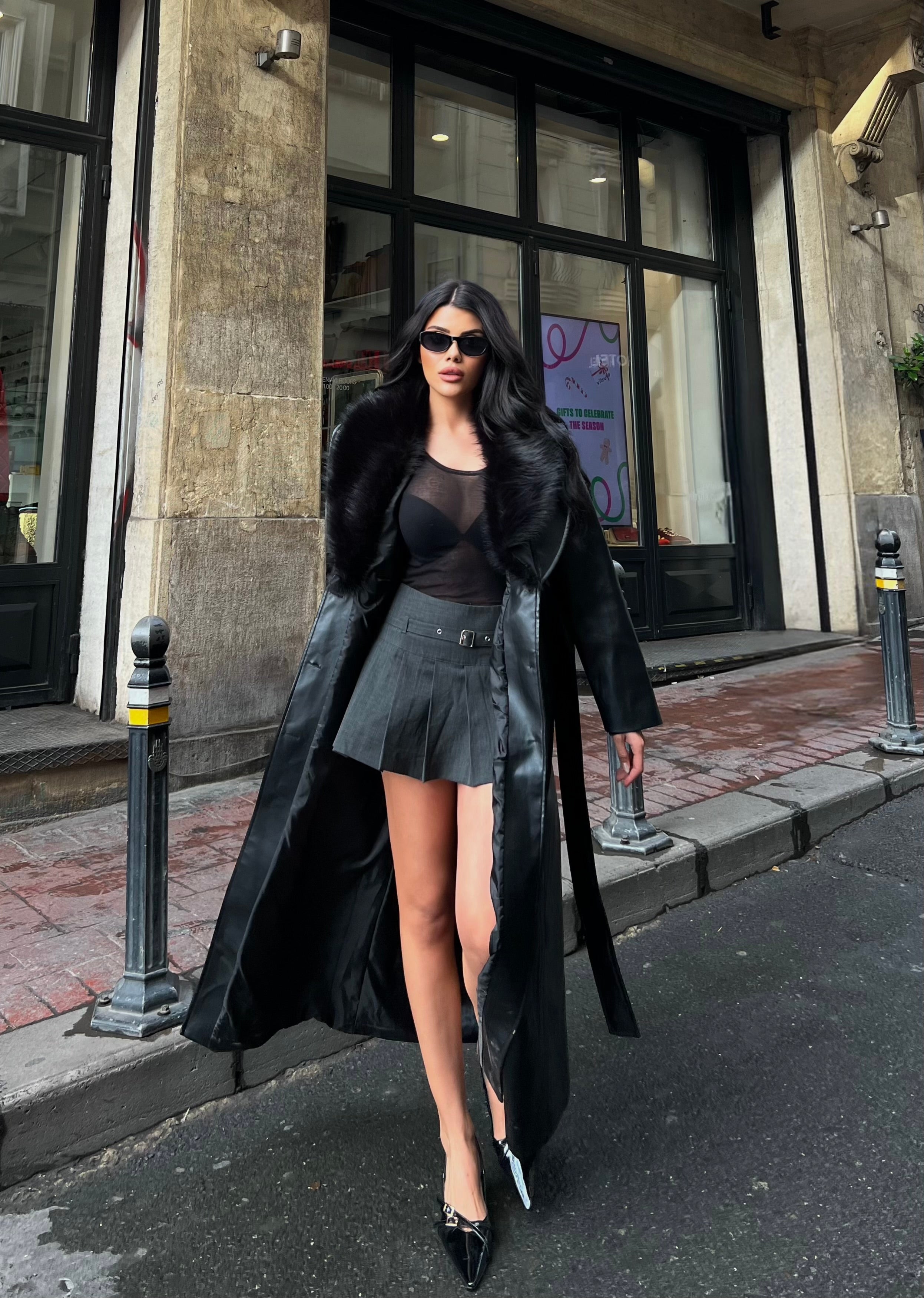 Премиум кожен мантил