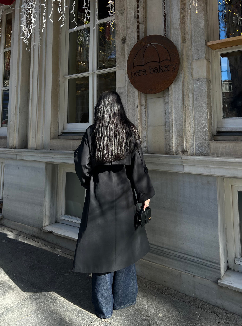 Долг Мантил