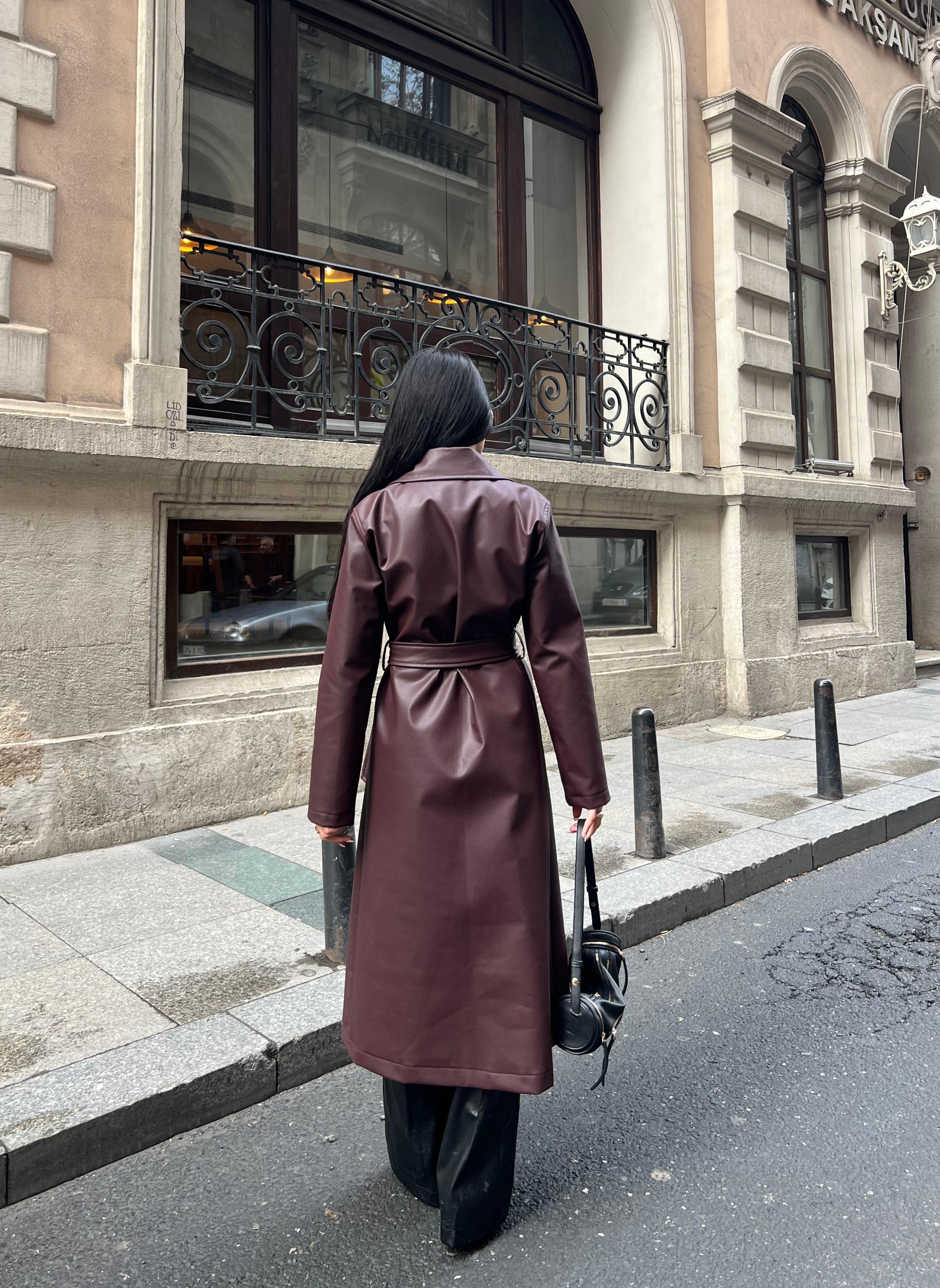 Кожен Мантил