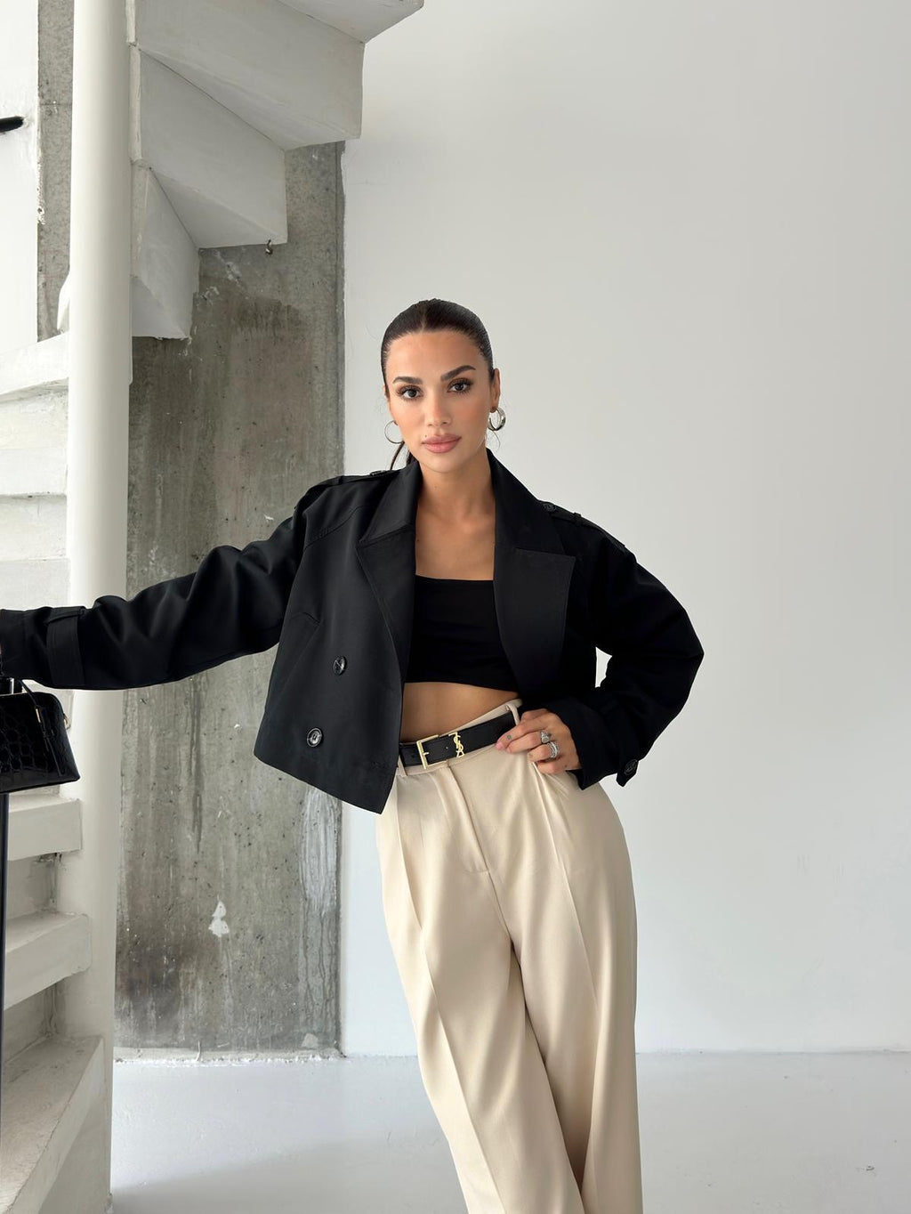 Краток мантил