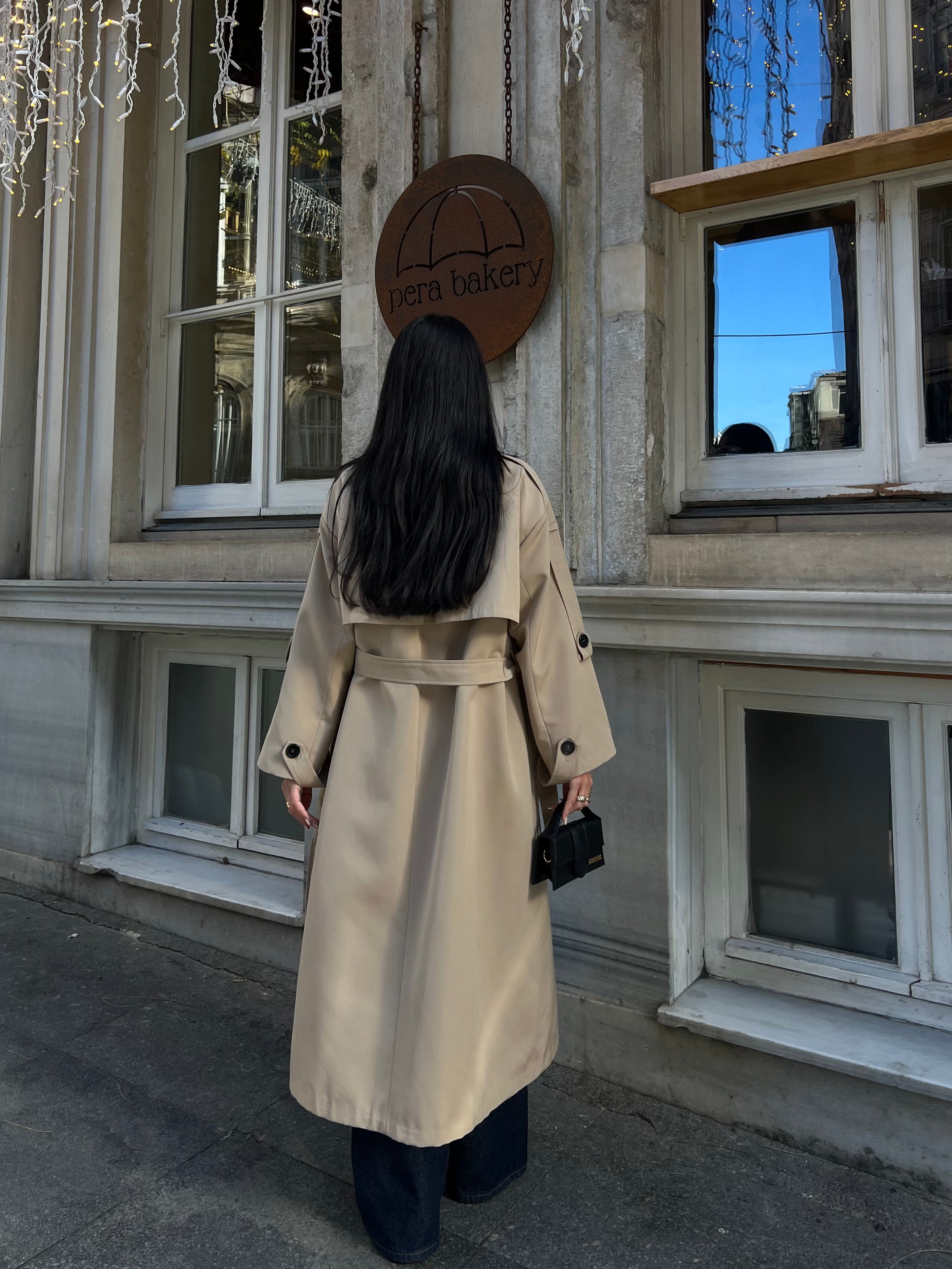 Долг Мантил